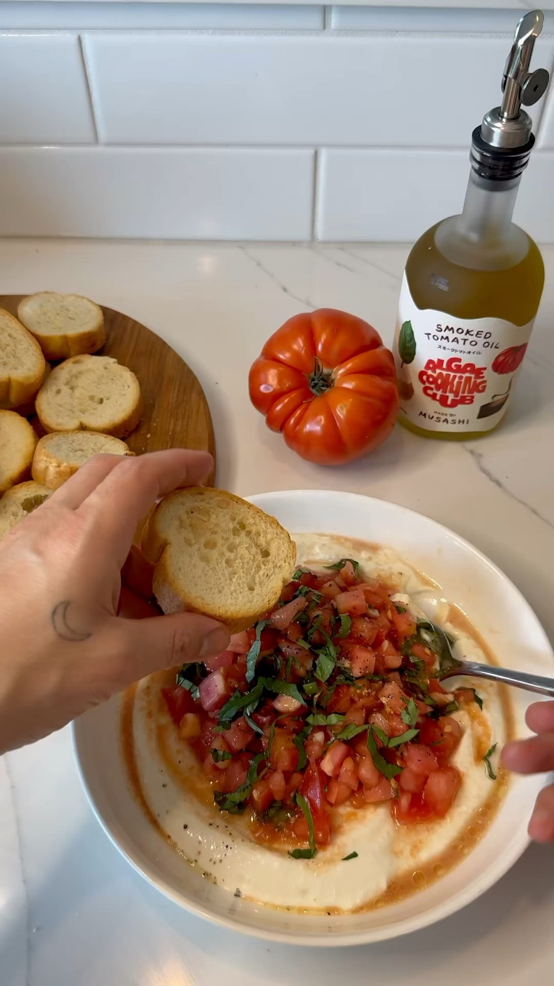 Let’s make Whipped Ricotta Bruschetta!

#LTKdayinmylife #LTKfoodie #LTKHome