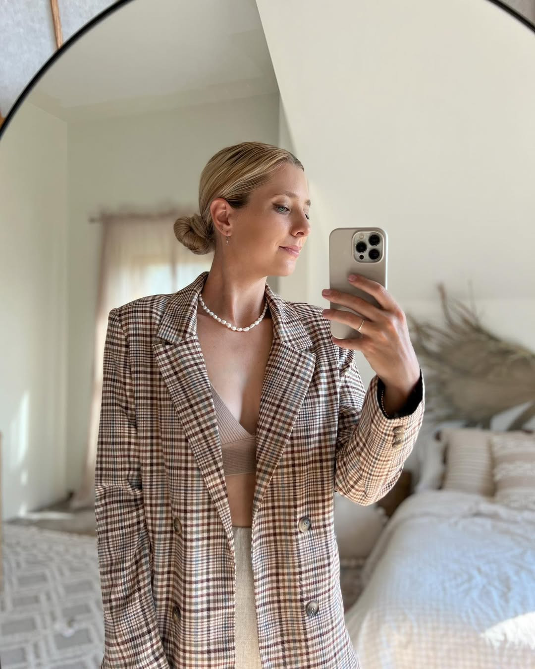 Plaid perfection and pearls for an easy neutral look. Shop it all below! #BlazerStyle #NeutralAesthetic #ChicStyle 

 #LTKgrwm #LTKootd #LTKSaleAlert