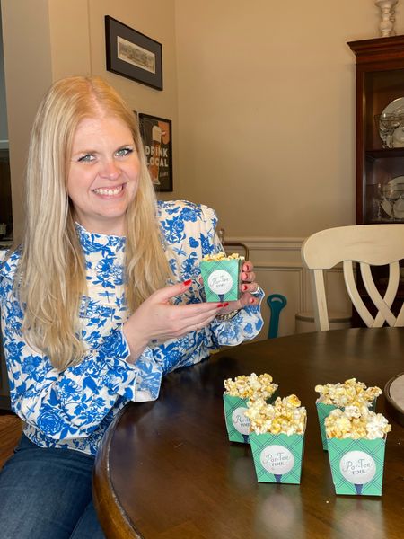 My blue and white blouse and the par-tee popcorn containers are linked. Perfect for a masters viewing party. 

#LTKSeasonal #LTKparties #LTKfindsunder50