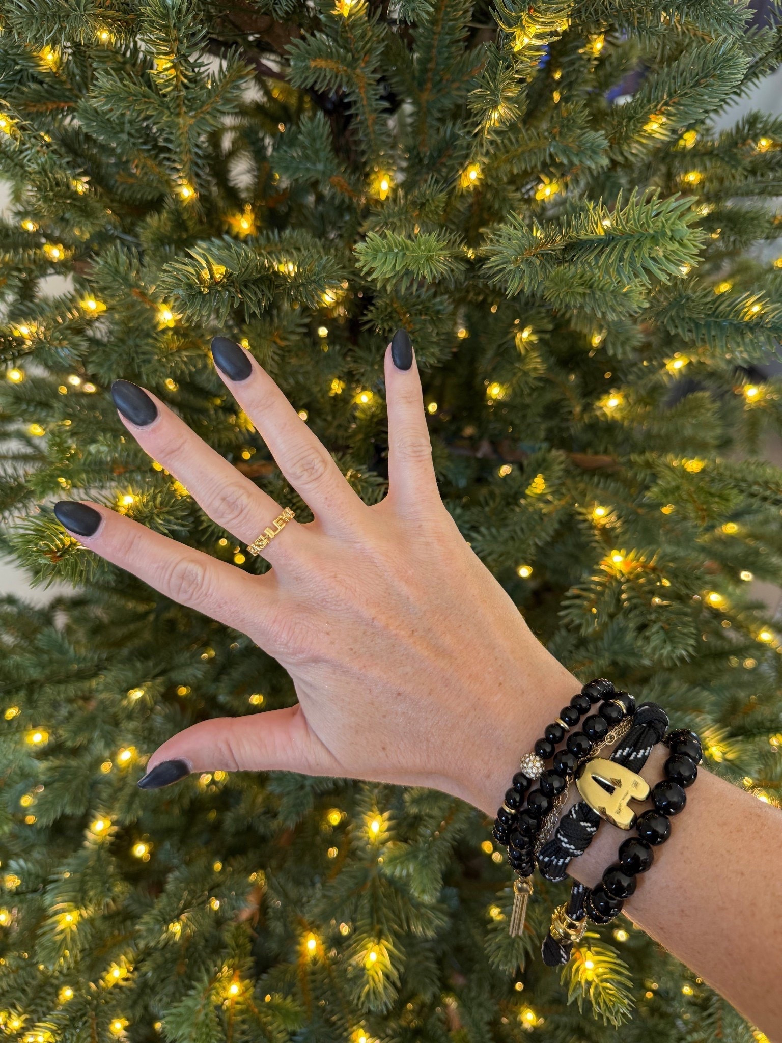 Baublebar has 15% off ALL custom valentines day gifts! If you are looking for something unique and thoughtful for the girl in your life, look no further!

Gift guide, gifts for her, unique gifts


#LTKFindsUnder100 #LTKSaleAlert #LTKGiftGuide