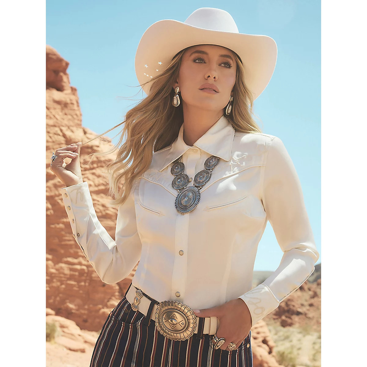 Wrangler x Lainey Wilson Embroidered Western Snap Shirt in Star White | Wrangler