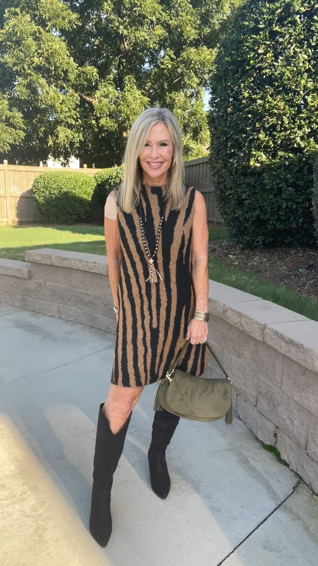 My new fav fall dress. Flattering and doesn’t cling.

#LTKgrwm #LTKdayinmylife