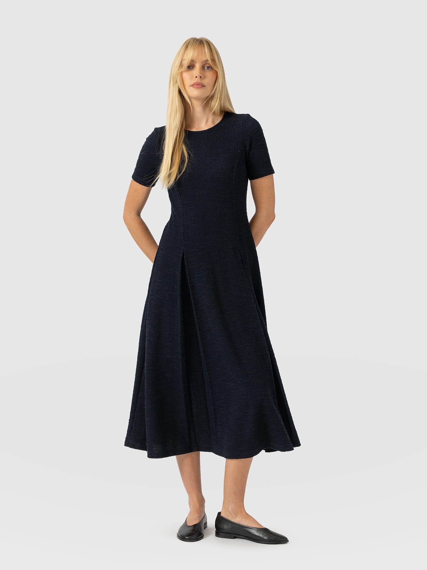 Lana Pleated Short Sleeve Dress - Navy Boucle | Saint + Sofia UK