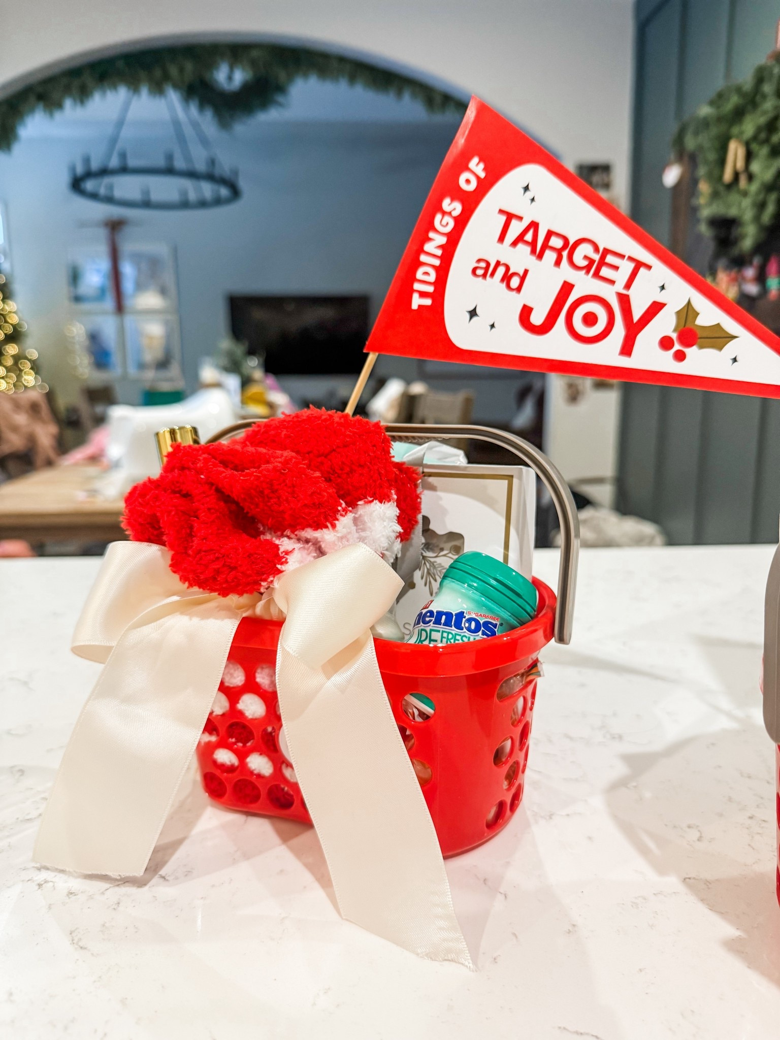Target teacher gift ideas you can grab in under 10 minutes

#LTKHoliday #LTKGiftGuide #LTKdayinmylife