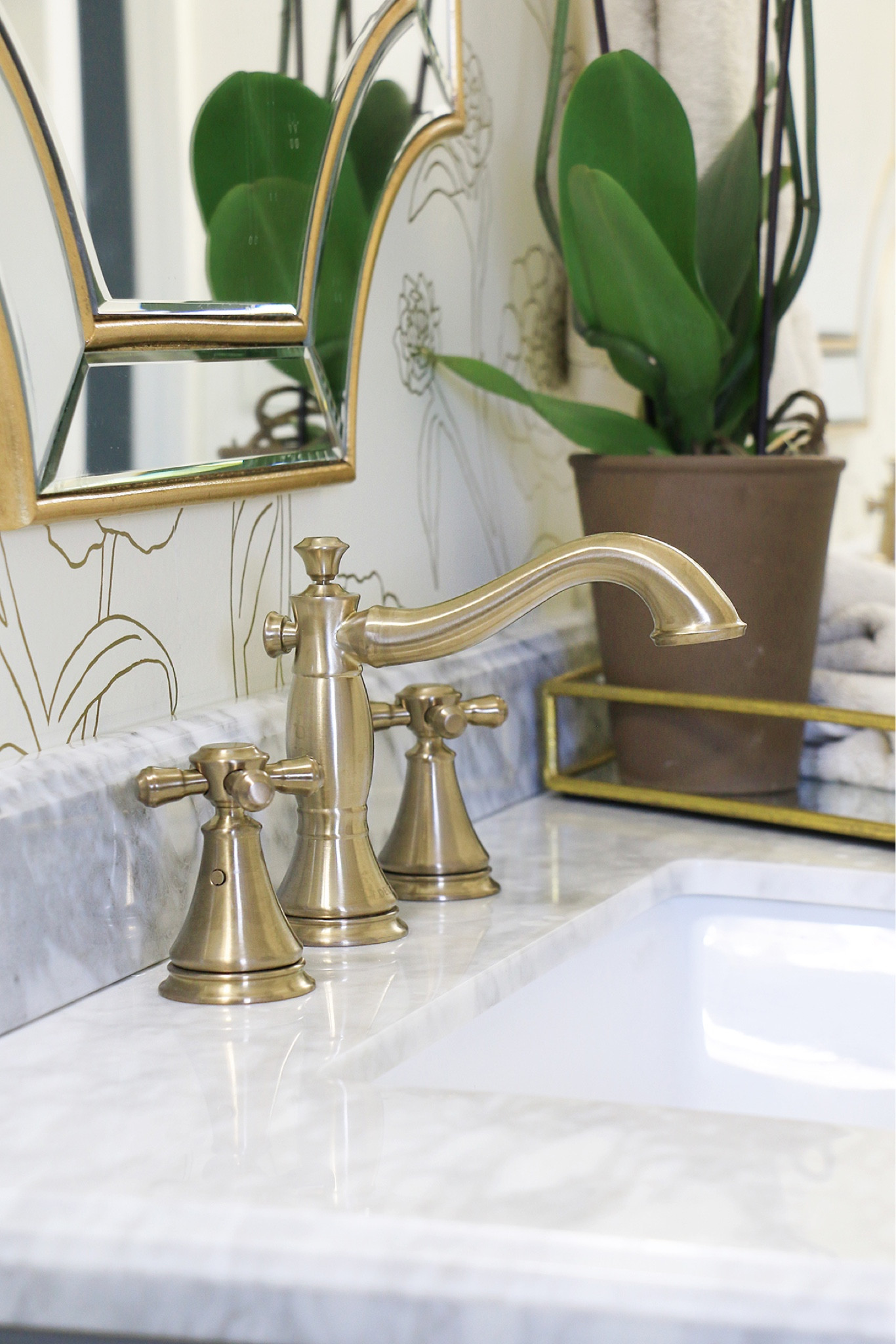 Classic gold bathroom faucets

#LTKHome