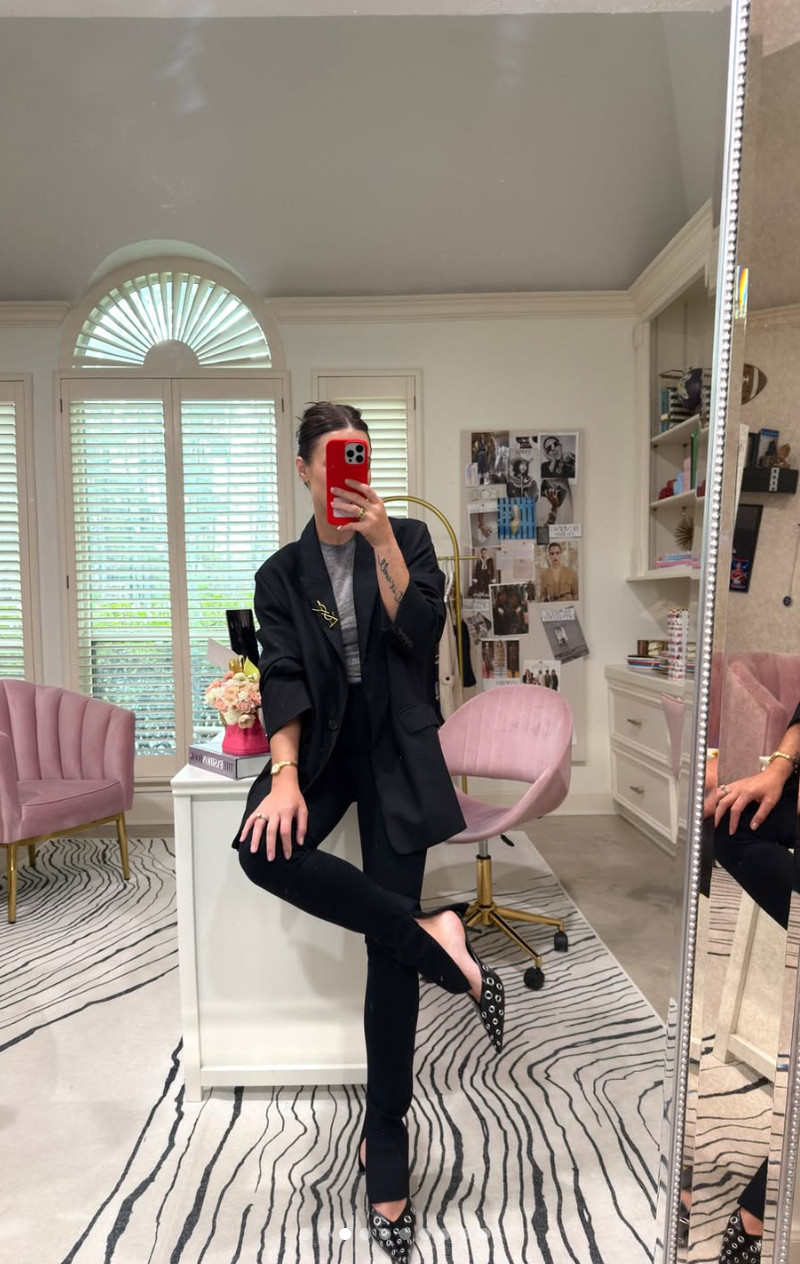 ootd // ysl // brooch // quince 

 