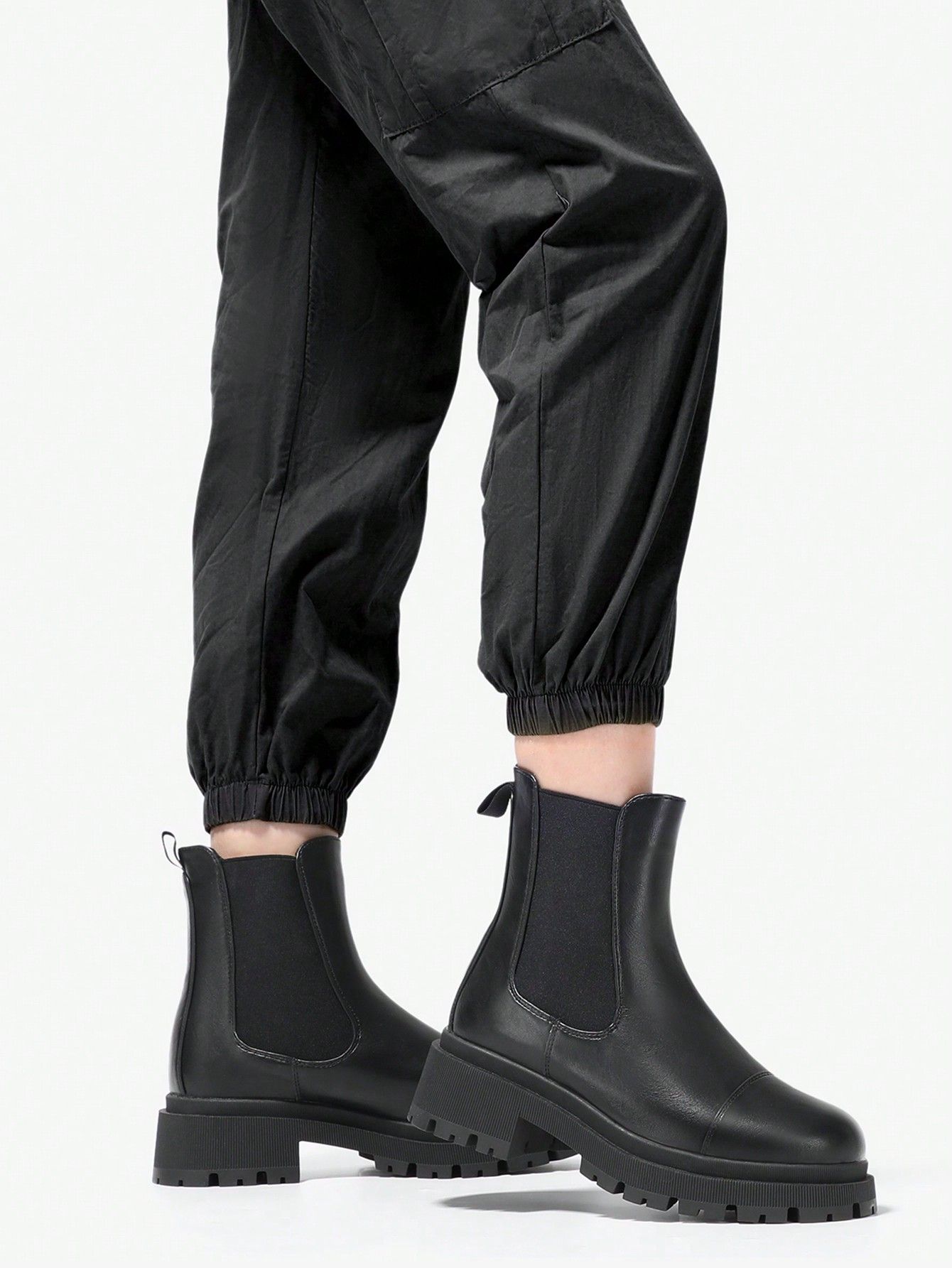 Bacia Chelsea Boots Women Lug Sole Ankle Boots Chunky Heel Slip On Booties | SHEIN