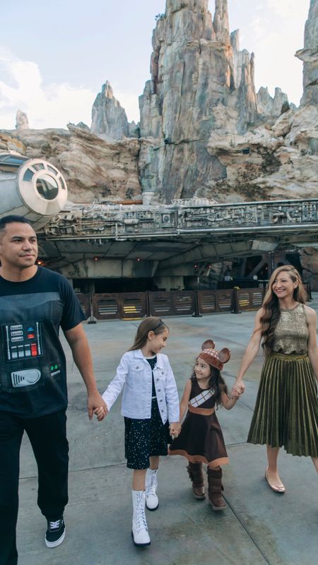 Star Wars Walt Disney World and Disneyland Family Outfit Ideas — comfy and cute. 

#LTKkids #LTKtravel #LTKfamily