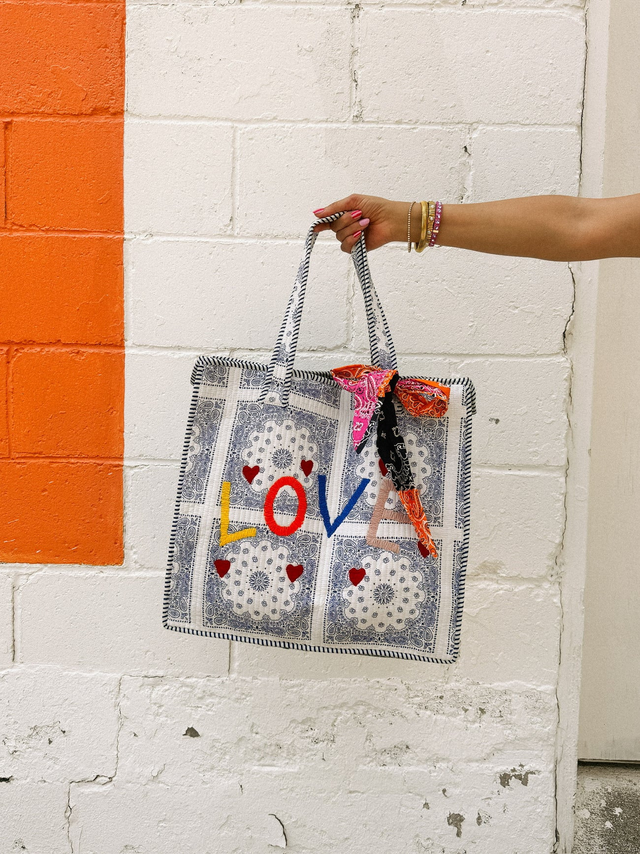 all you need is love tote bag - blue | Etta+East