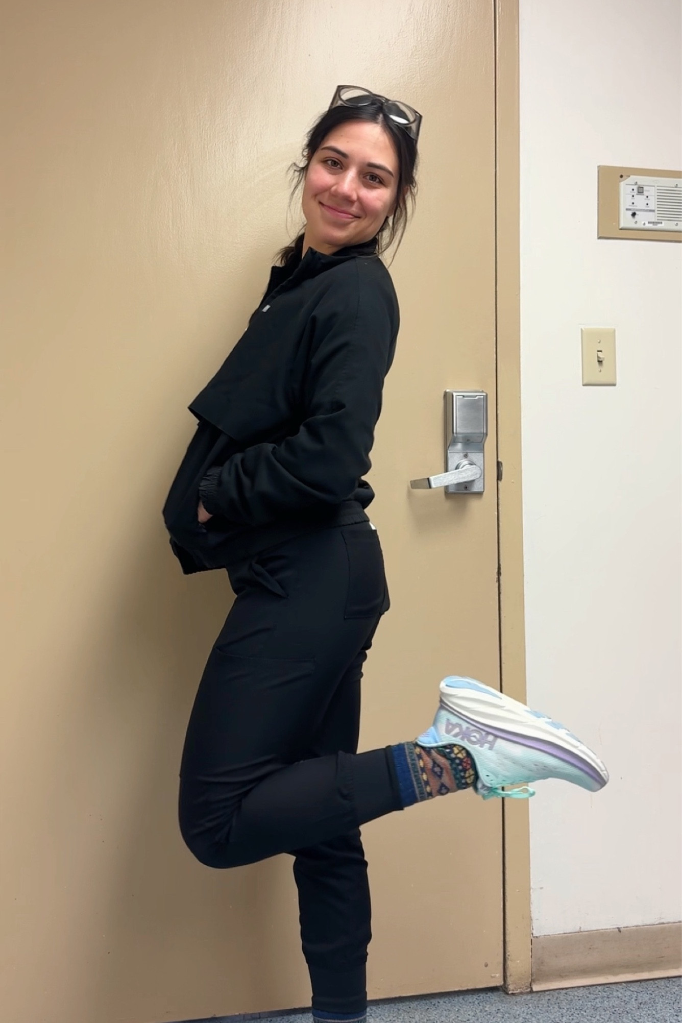 Nurse outfit! 

#nurse #wearfigs #medcouture #hoka 