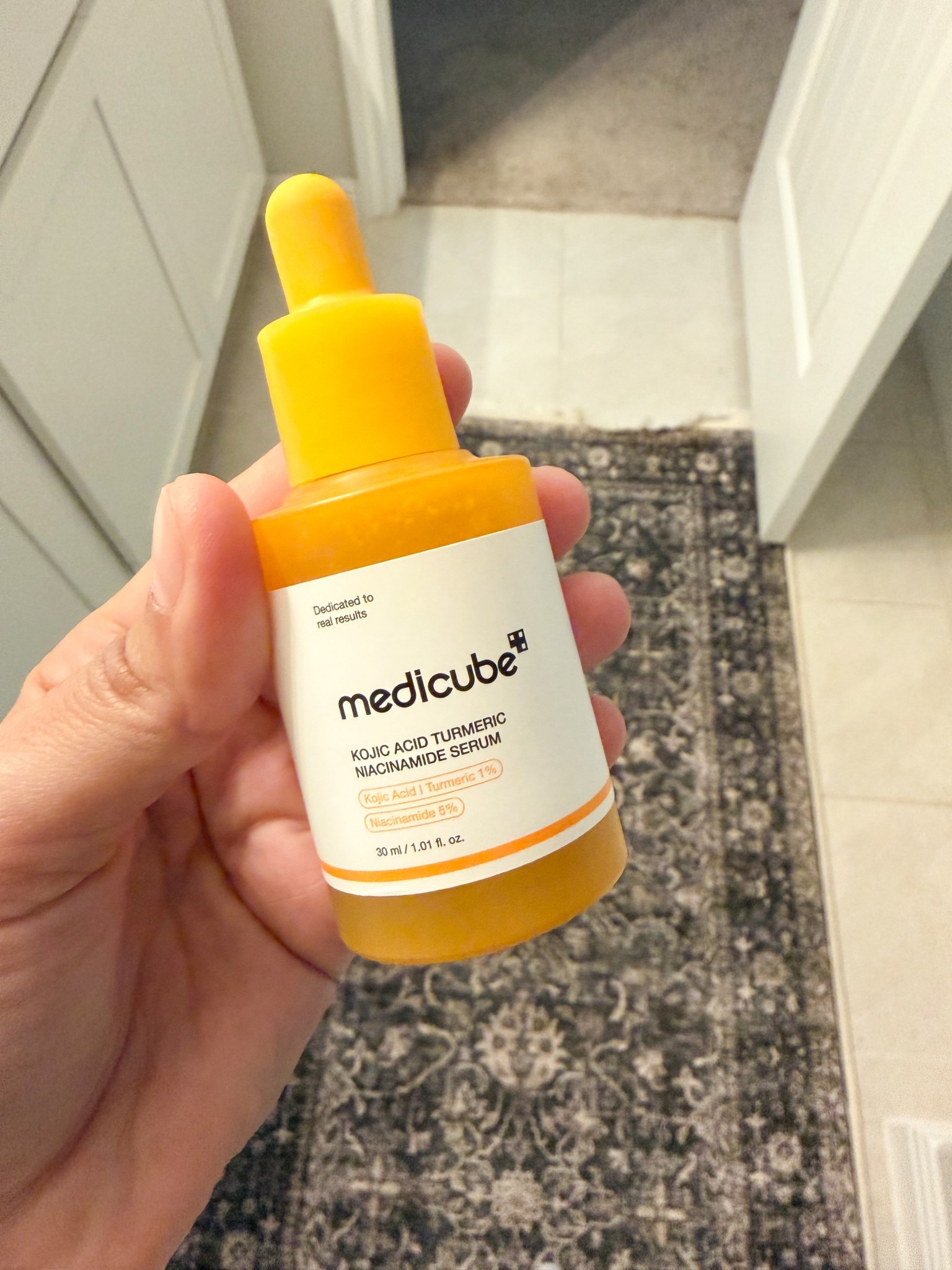 just added this turmeric serum to my skincare and as always, medicube is my FAV! 
-
skincare routine // medicube // viral skincare // everyday must haves 

#LTKmorningroutine