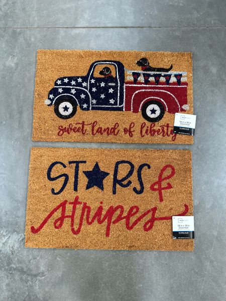 Summer's almost here, and the Fourth of July is just around the corner! 🇺🇸 While browsing @Walmart, I spotted some festive doormats that I had to share with you all! You definitely don't want to wait to get your home ready for the 4th, and luckily you can do that with @Walmart without breaking the bank! 🤩