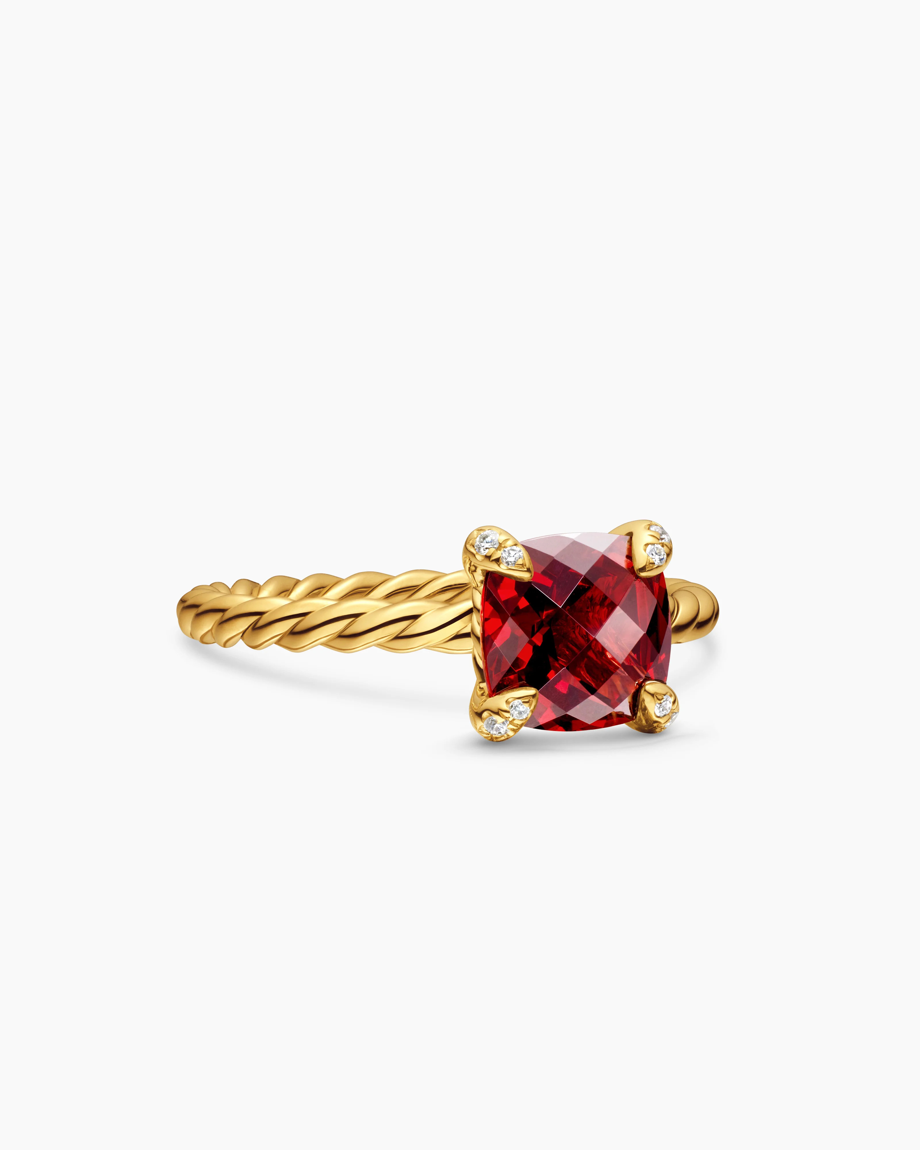David Yurman | Chatelaine® Ring in 18K Yellow Gold with Garnet and Diamonds, 7mm | David Yurman
