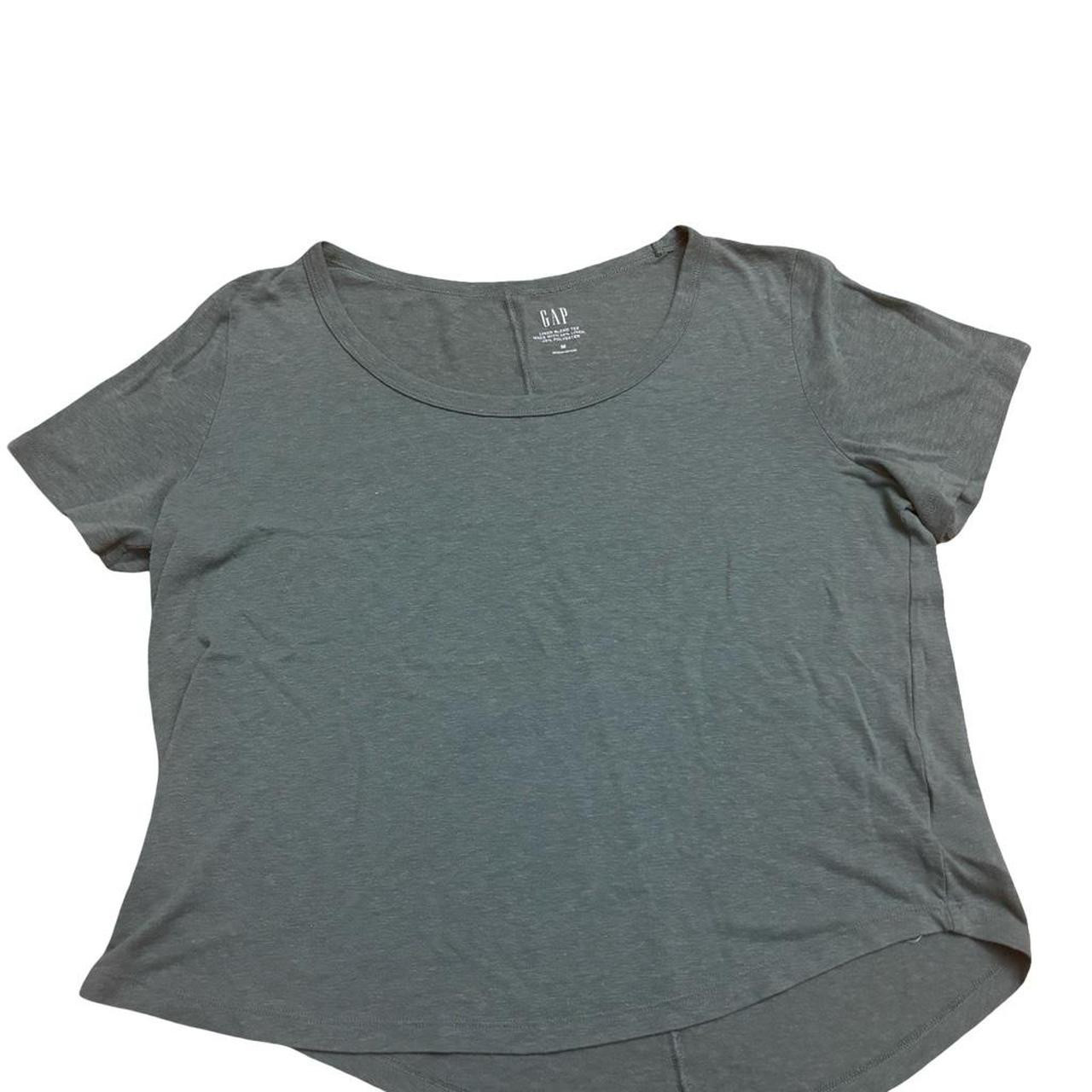 Gap Women's T-shirt - Grey/Green - M | Depop US