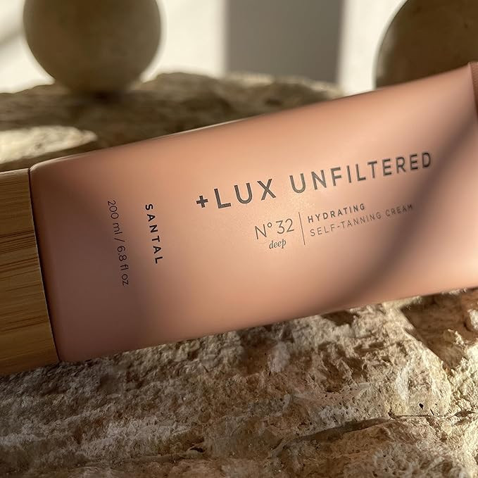 + Lux Unfiltered N°32 Gradual DEEP Hydrating Self Tanner - Self Tanning Lotion with No Mess - Gr... | Amazon (US)