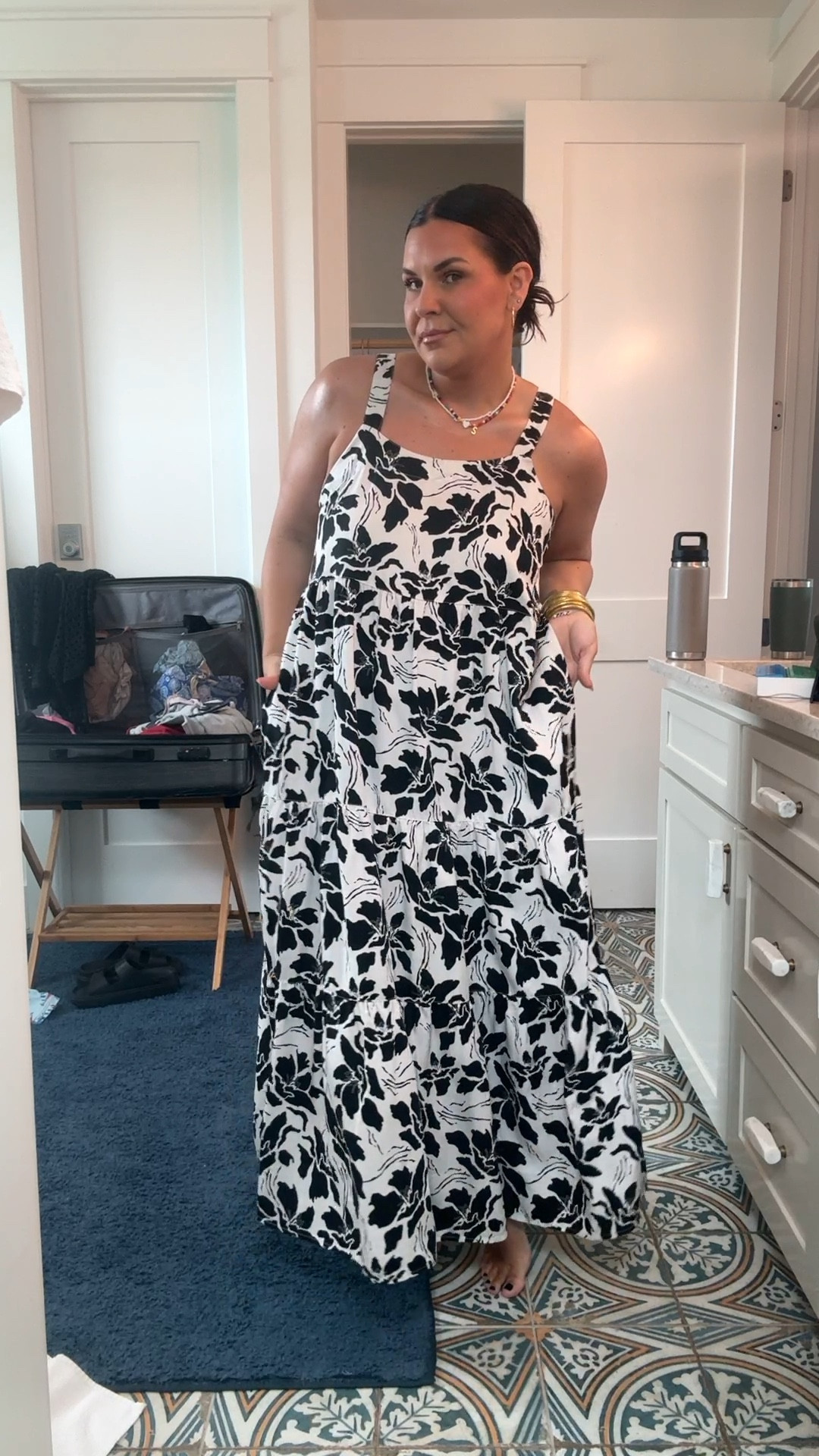 So many colors in this dress! Wearing the xl!

#LTKFindsUnder50 #LTKStyleTip #LTKSaleAlert