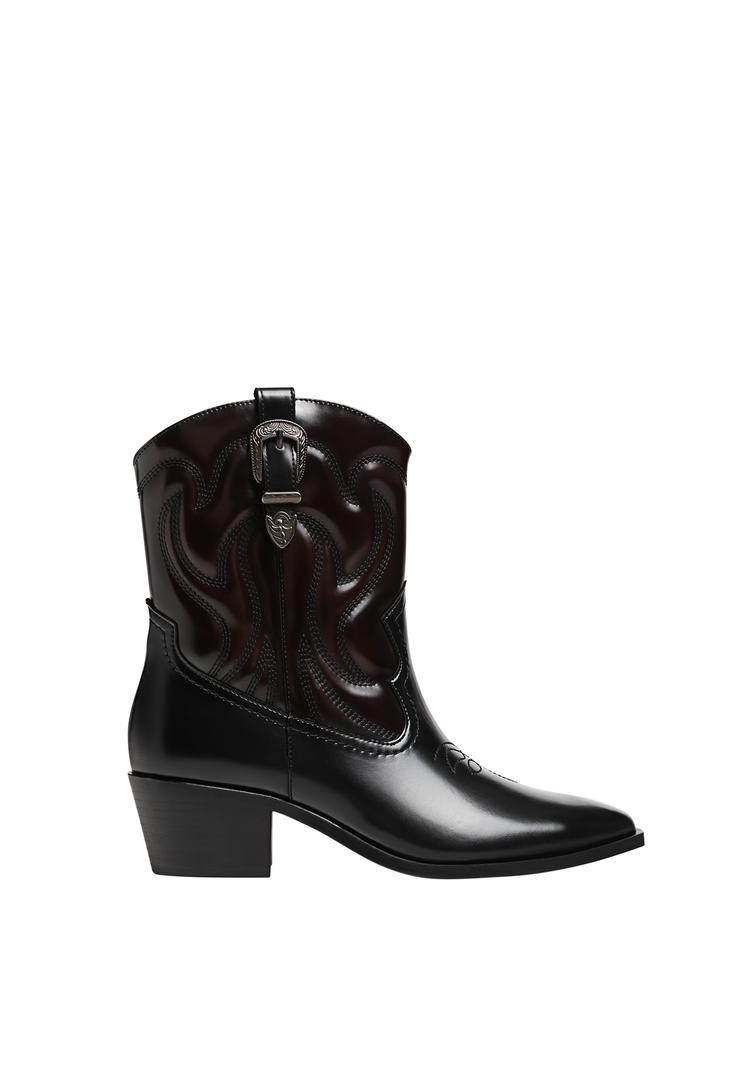 Absatzstiefeletten im Cowboylook - Cowboy für Damen | Stradivarius Deutschland | Stradivarius DE