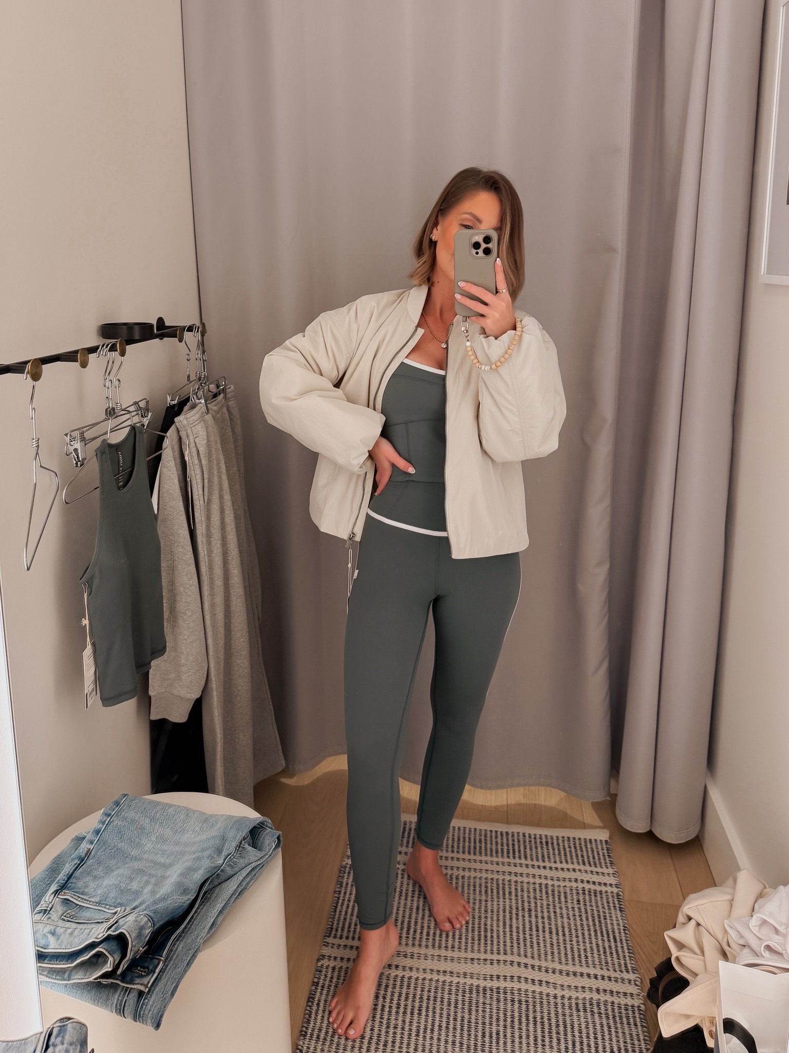 New customers can get 20% off! For sizing I go true to size in all Vuori pieces! 

#LTKSaleAlert #LTKSpringSale #LTKActive