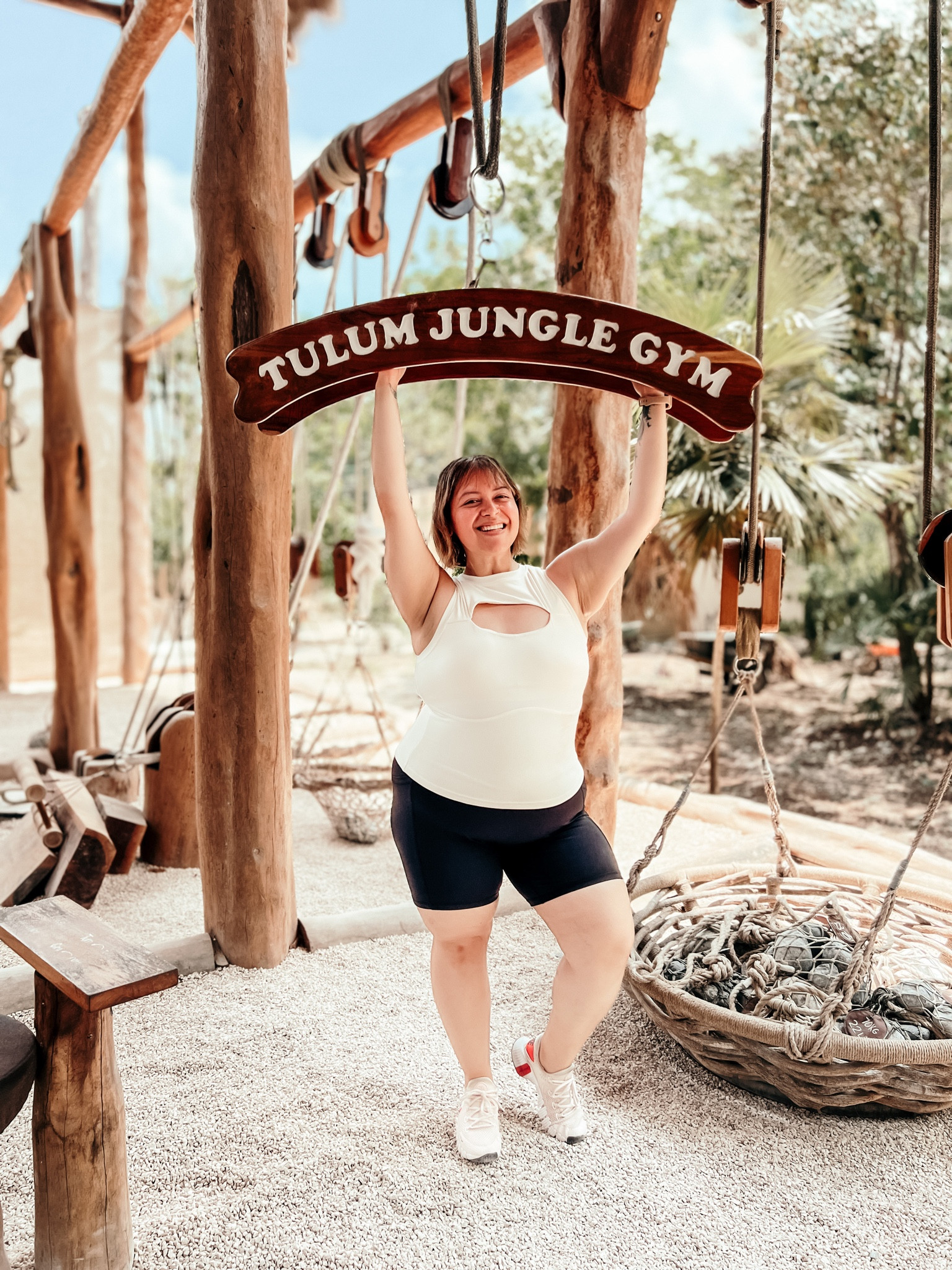 jungle gym fit 🦍🏋🏽‍♀️

#LTKtravel #LTKfit #LTKcurves