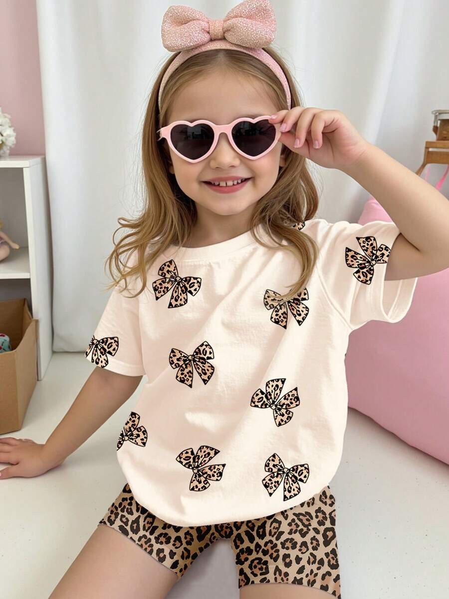 SHEIN Cheetah Print Bow Decor Graphic Casual Round Neck Short Sleeve Top And Shorts 2 Piece Set, ... | SHEIN