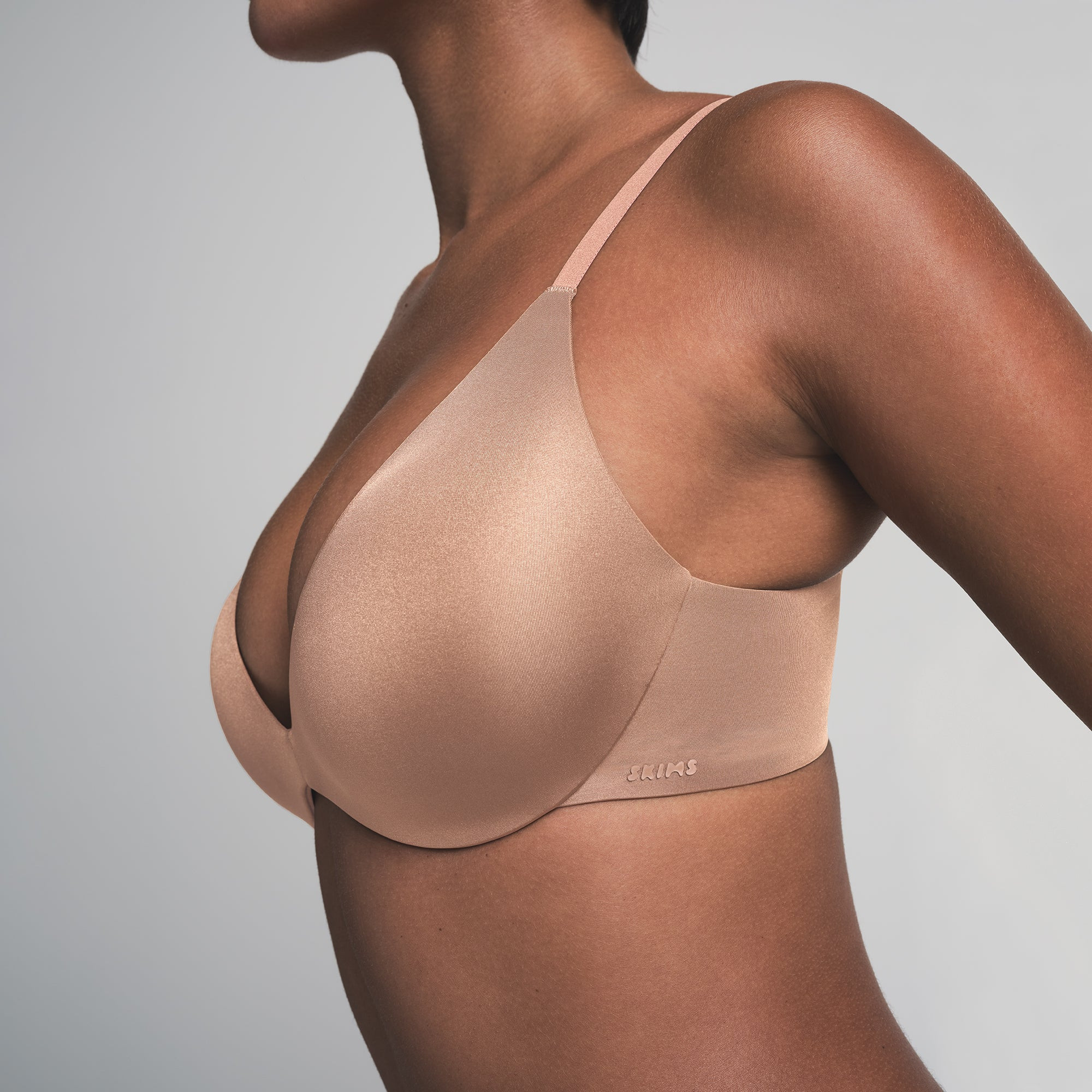 SKIMS Super Push-Up Bra | Medium Neutral | 40DD | Wireless Form | SKIMS (US)