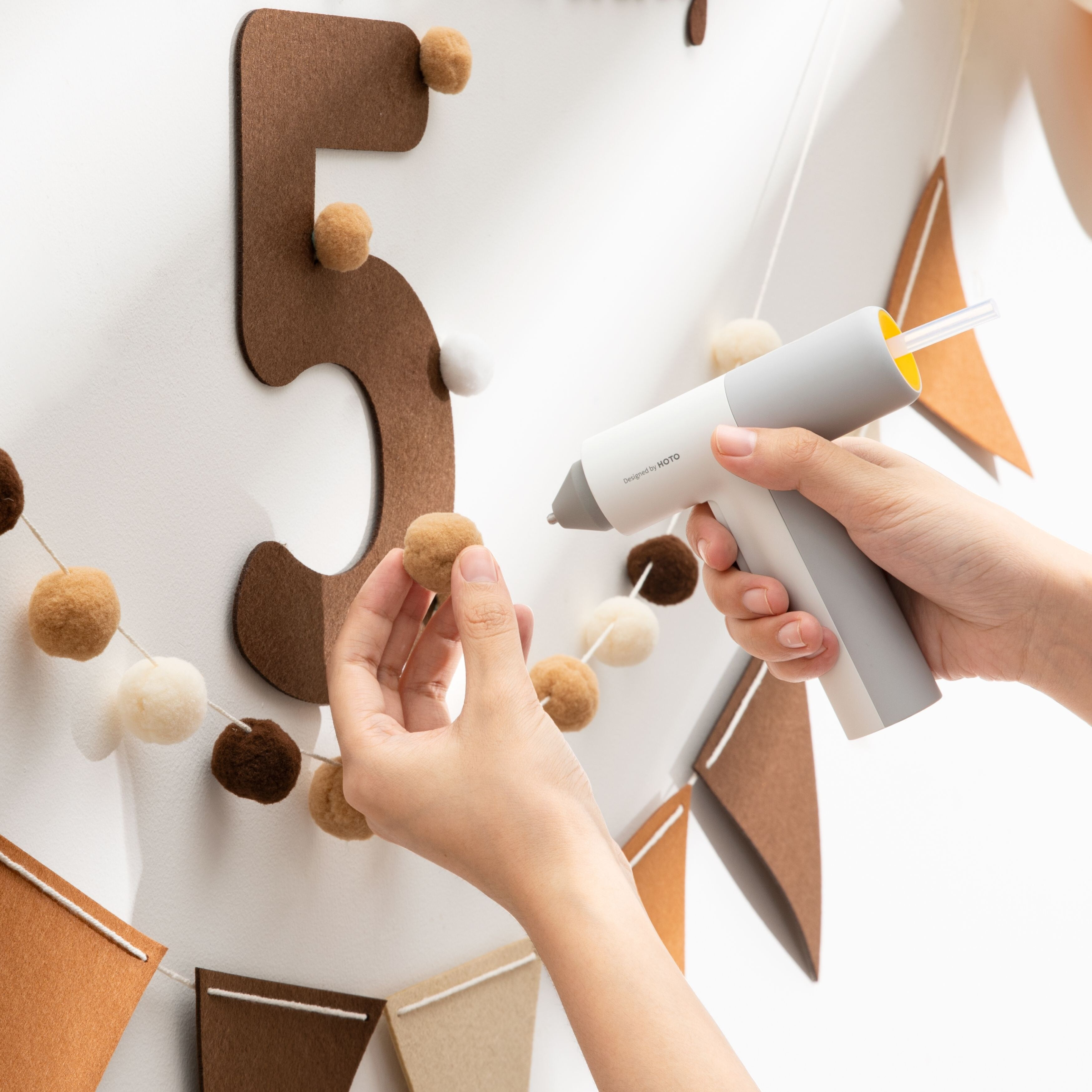 HOTO EasyFlow Hot Glue Gun | Bed Bath & Beyond