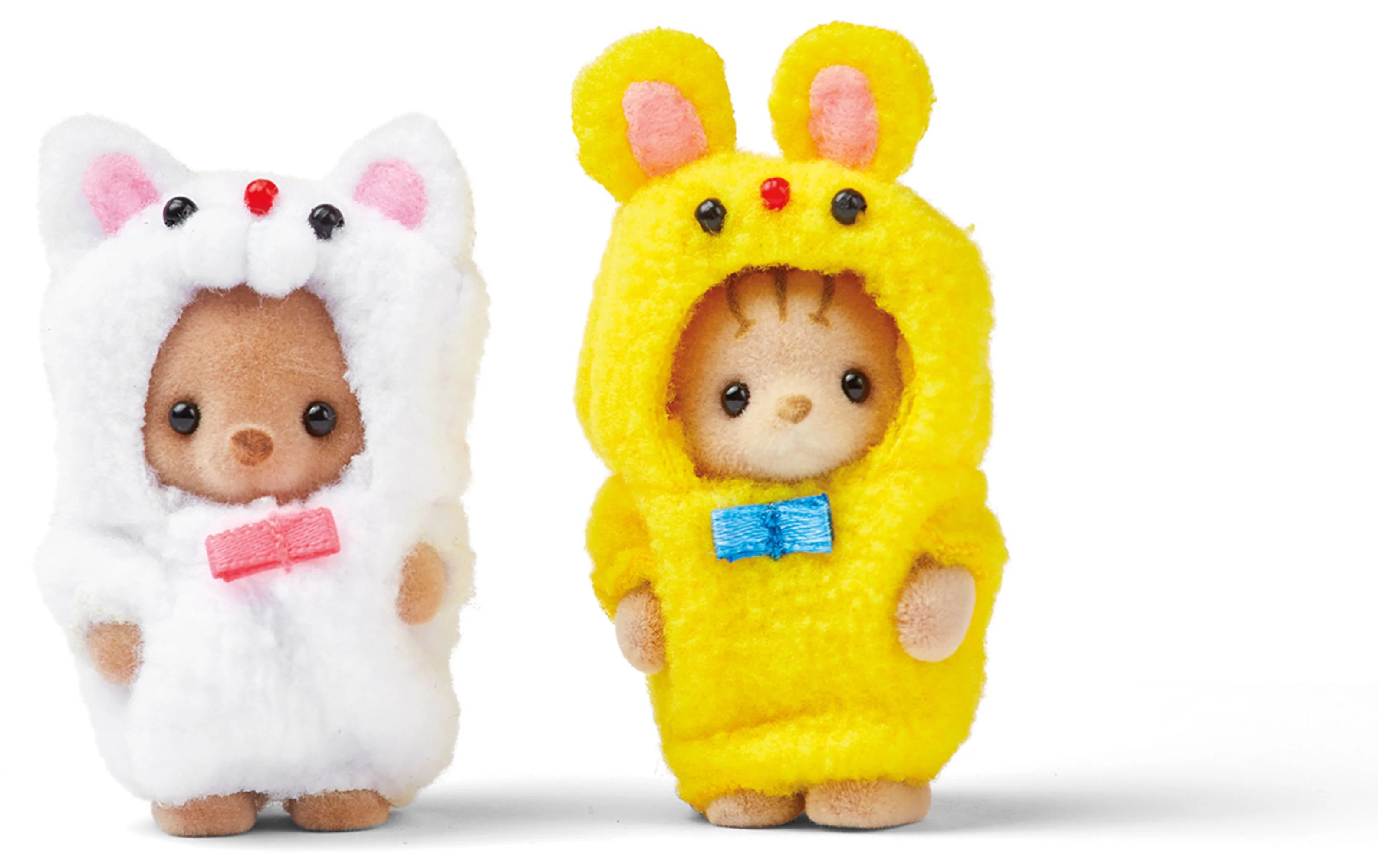 Calico Critters Costume Cuties (Kitty & Cub), Limited Edition Playset with 2 Collectible Figures ... | Walmart (US)