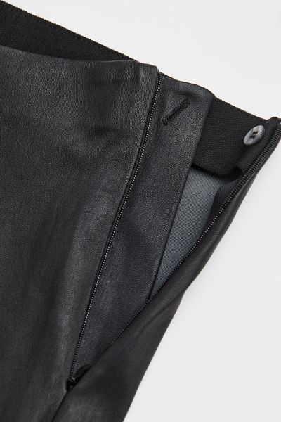 Leather leggings | H&M (UK, MY, IN, SG, PH, TW, HK)