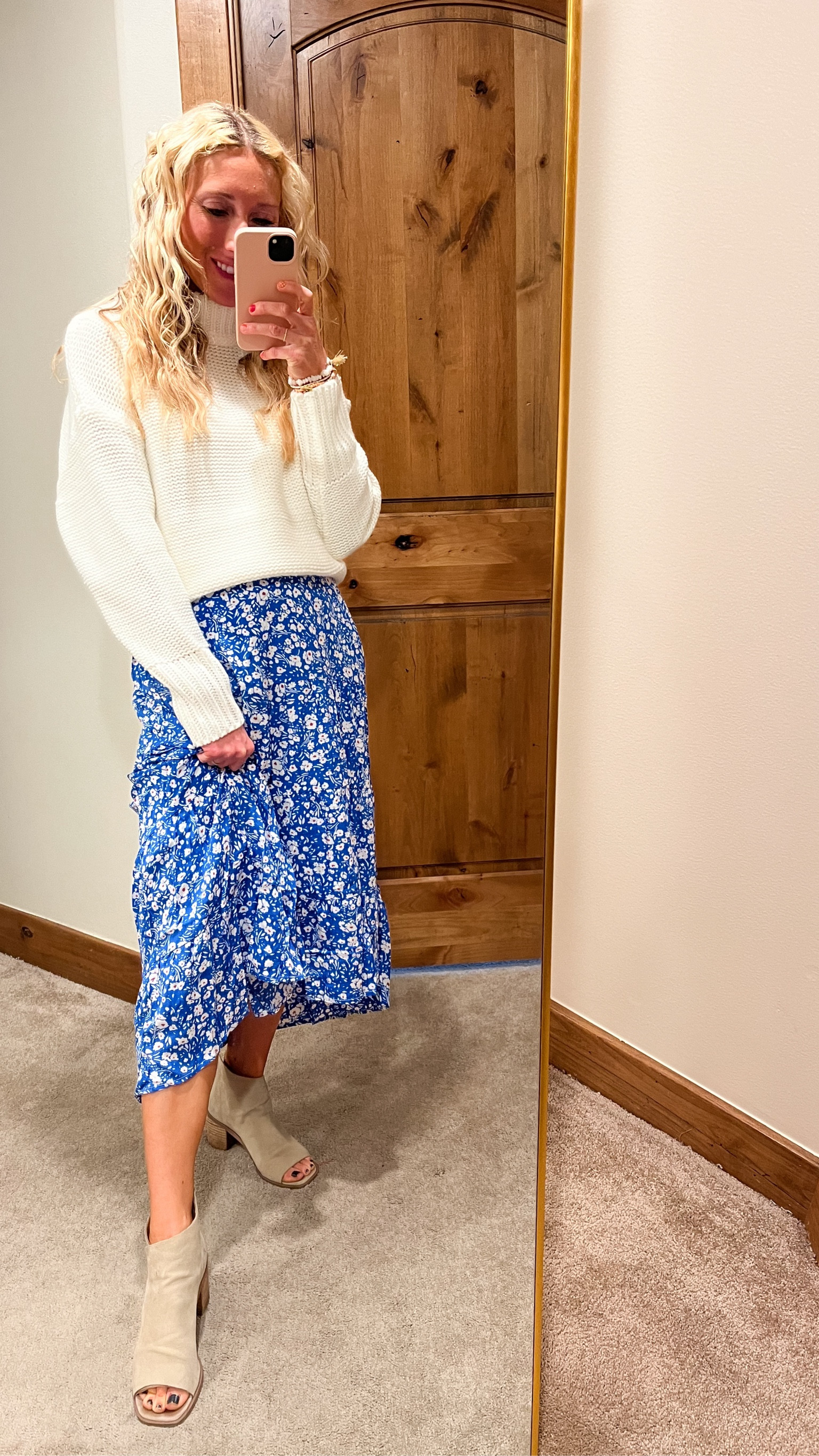 Amazon outfit💙. Wearing size small in everything. Sandals sold out. 

#LTKfindsunder50 #LTKsalealert #LTKstyletip