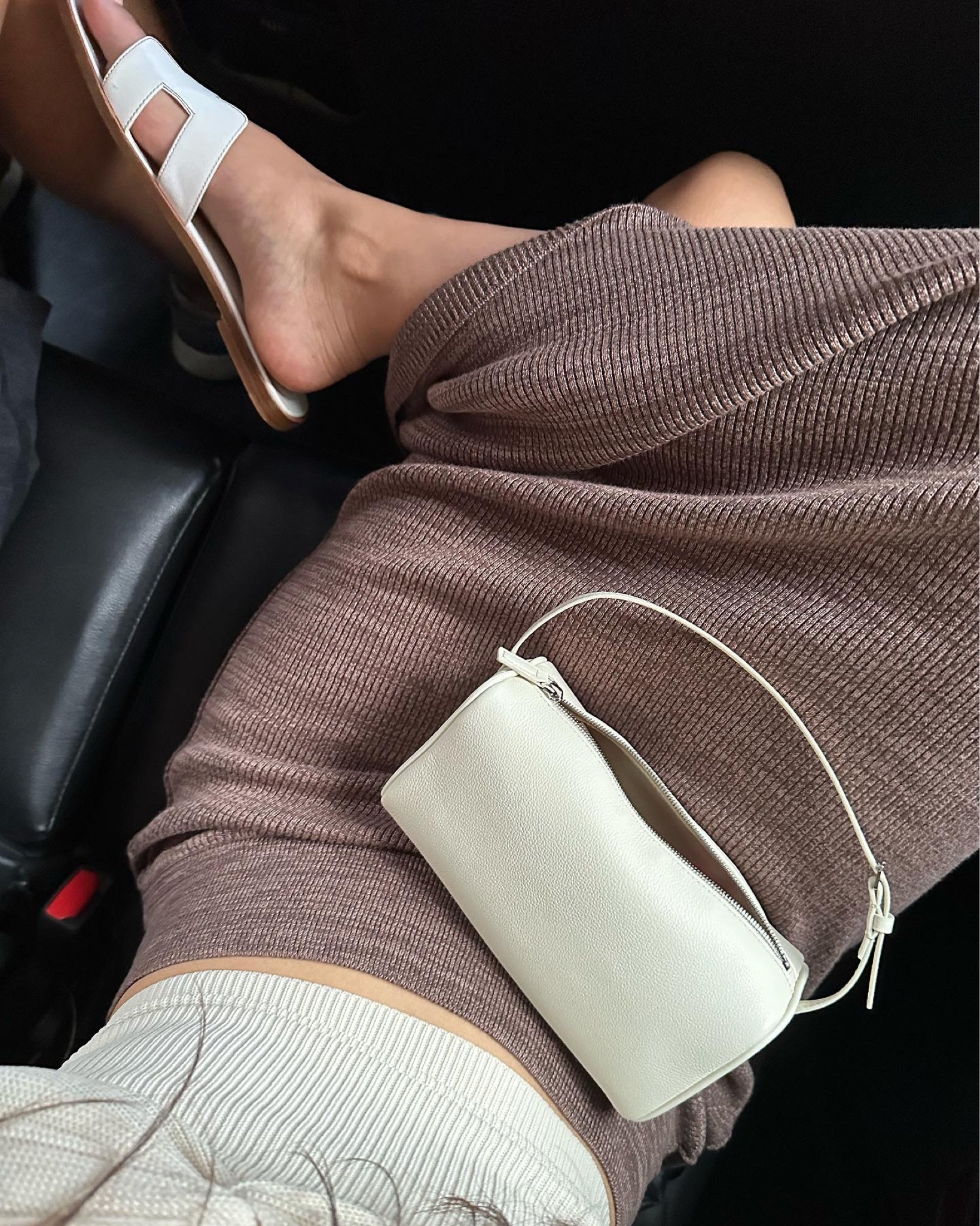 The softest skirt !! About to buy this in all the colors 🐻🤎

#LTKFind #LTKunder100 #LTKxAnthro