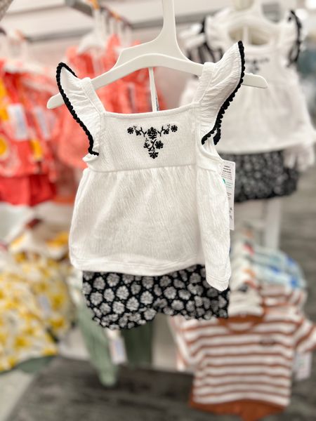 30% off baby girl styles 

Target finds, Target deals, newborn 

#LTKBaby #LTKKids #LTKFamily