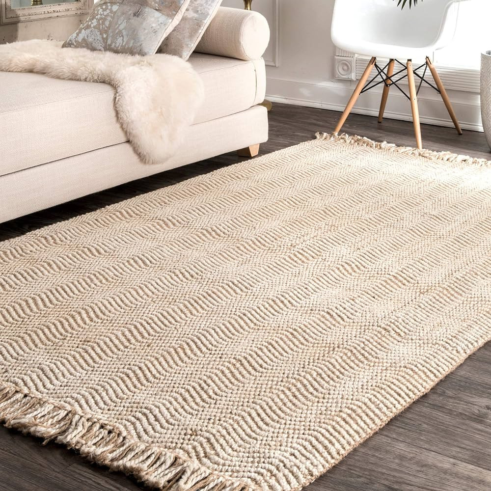 nuLOOM Wavy Chevron Jute Area Rug , 4' x 6', Natural, Rectangular, 0.35" Thick | Amazon (US)