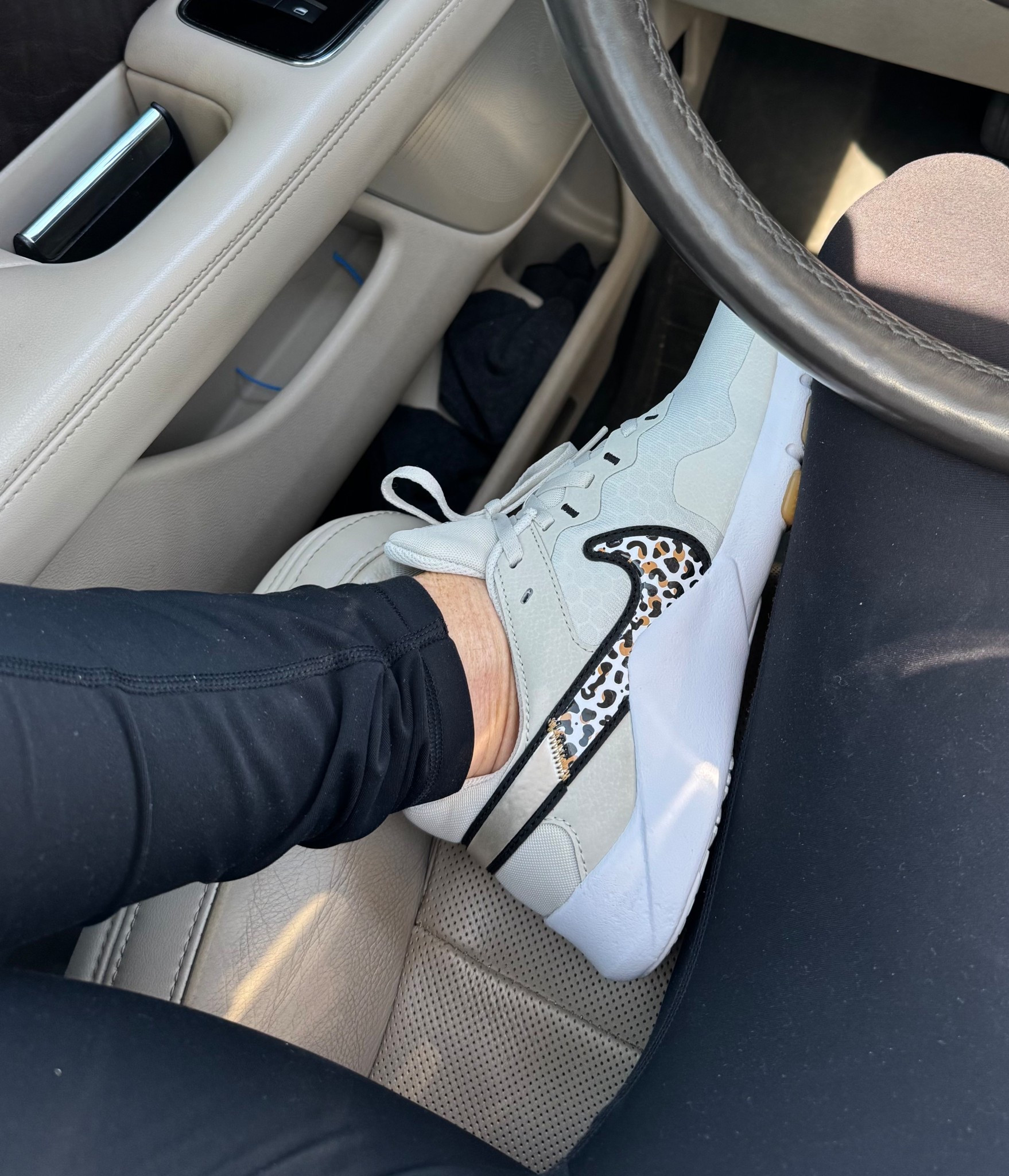 I’m obsessed with my new sneakers! They are so comfortable and on sale! #shoes #sneakers #tennisshoes #nike #leopard

#LTKActive #LTKGiftGuide #LTKShoeCrush