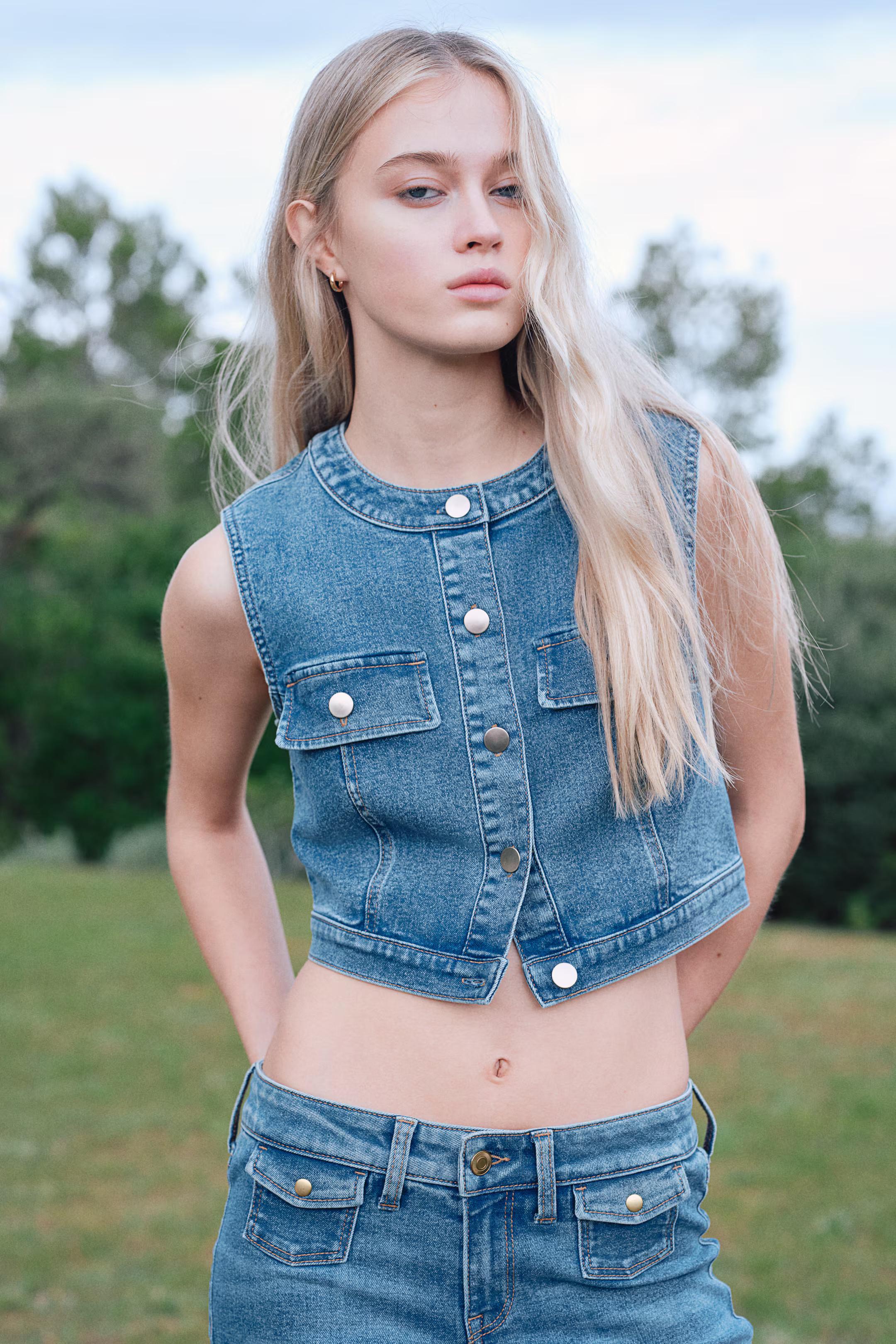 Denim Crop Top | H&M (US + CA)