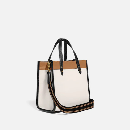 Field Tote 22 In Colorblock With Coach Badge | Coach (US)