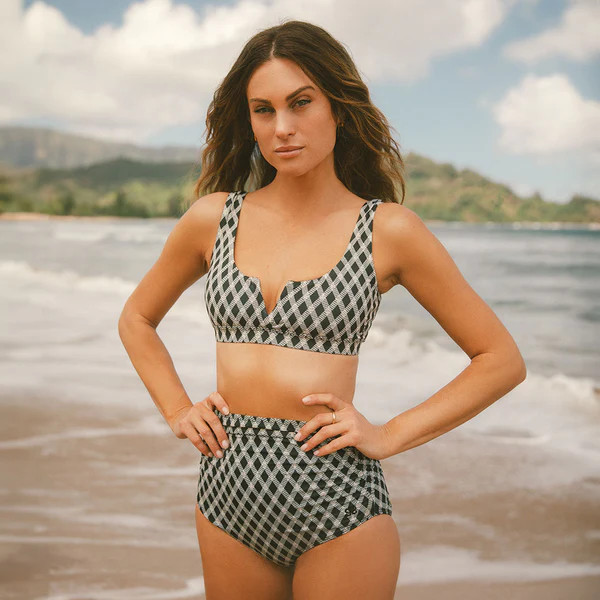Deep V Bikini Top, Kona | Albion Fit