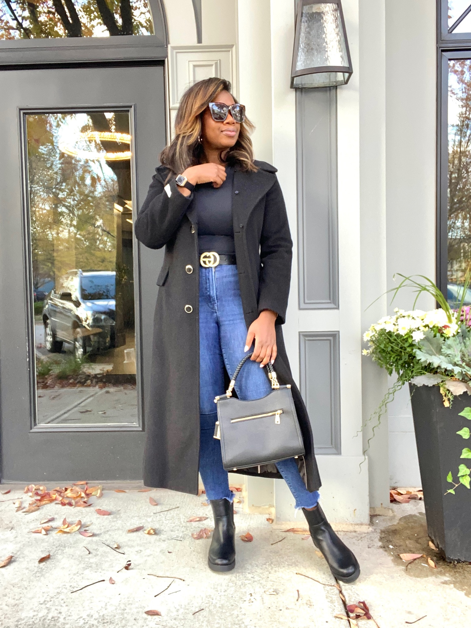 Black long coat, slim jeans, and Chelsea boot outfit 

#LTKstyletip #LTKmidsize #LTKSeasonal