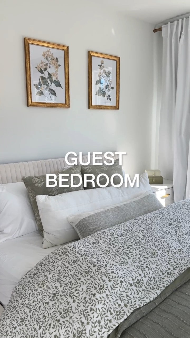 Grandmillenial 
afforadable home decor 
Spring home decor 
home 
bedding 
Target Home 
Amazon Home 
Traditional home 
Guest room 
Home decor 
Primary bedroom 
Charleston

#LTKSpringSale #LTKstyletip #LTKhome