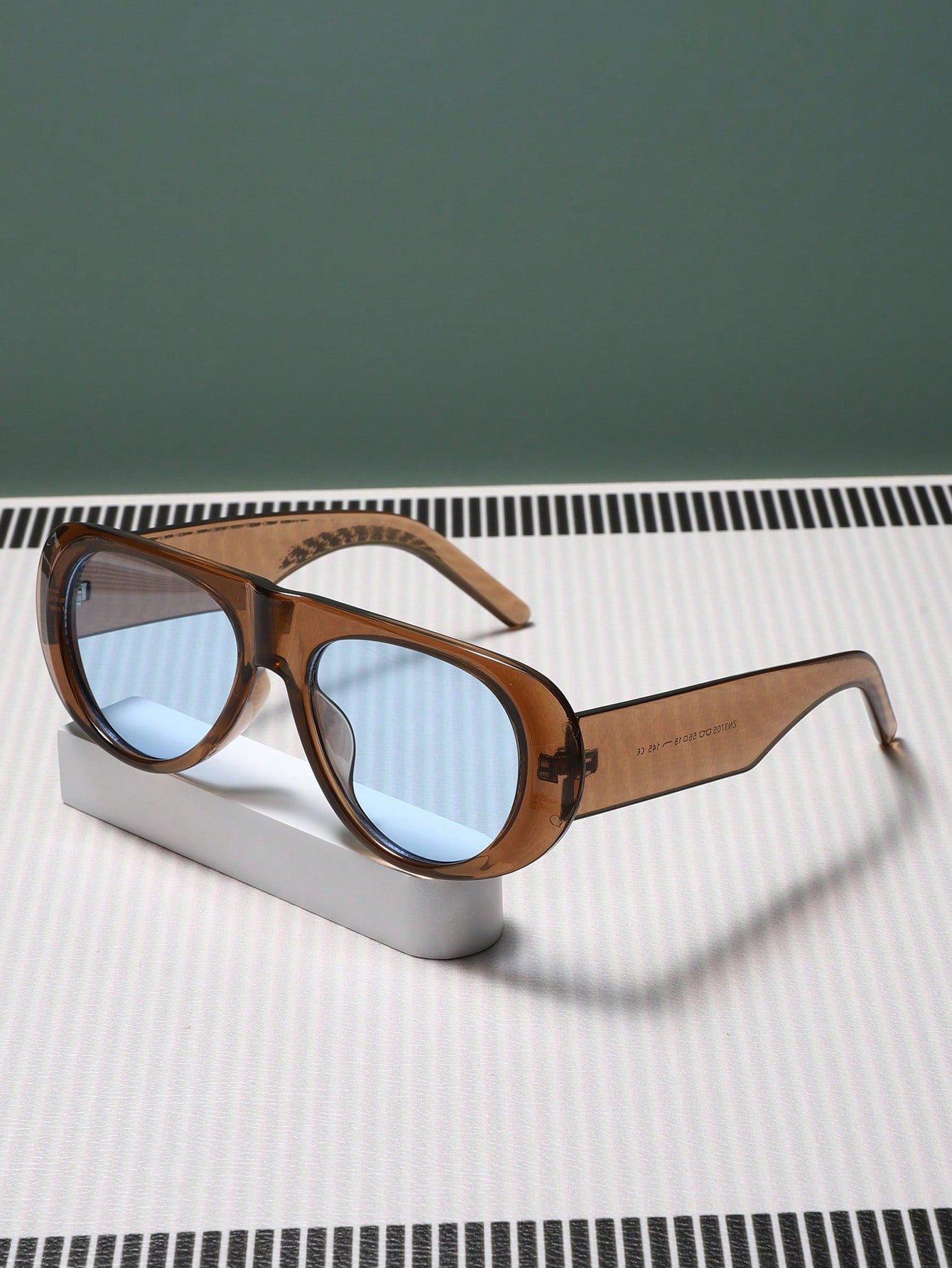 1pc Ladies' Round Plastic Fashion Glasses Suitable For Outdoor Travel, Party Decoration, Blocking... | SHEIN