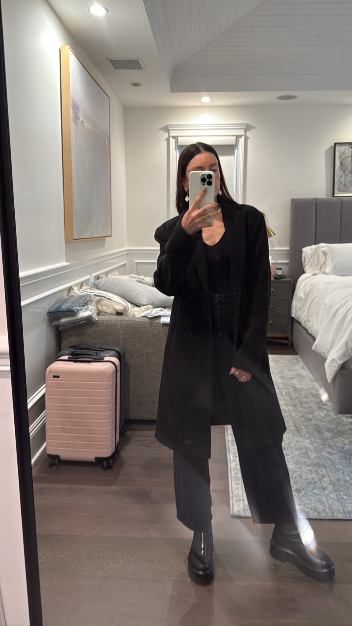 Black on black on black 🖤 

#LTKStyleTip #LTKHalloween #LTKOver40