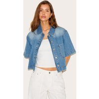 Mid Blue Wash Short Sleeve Pocket Detail Denim Shirt | PrettyLittleThing US