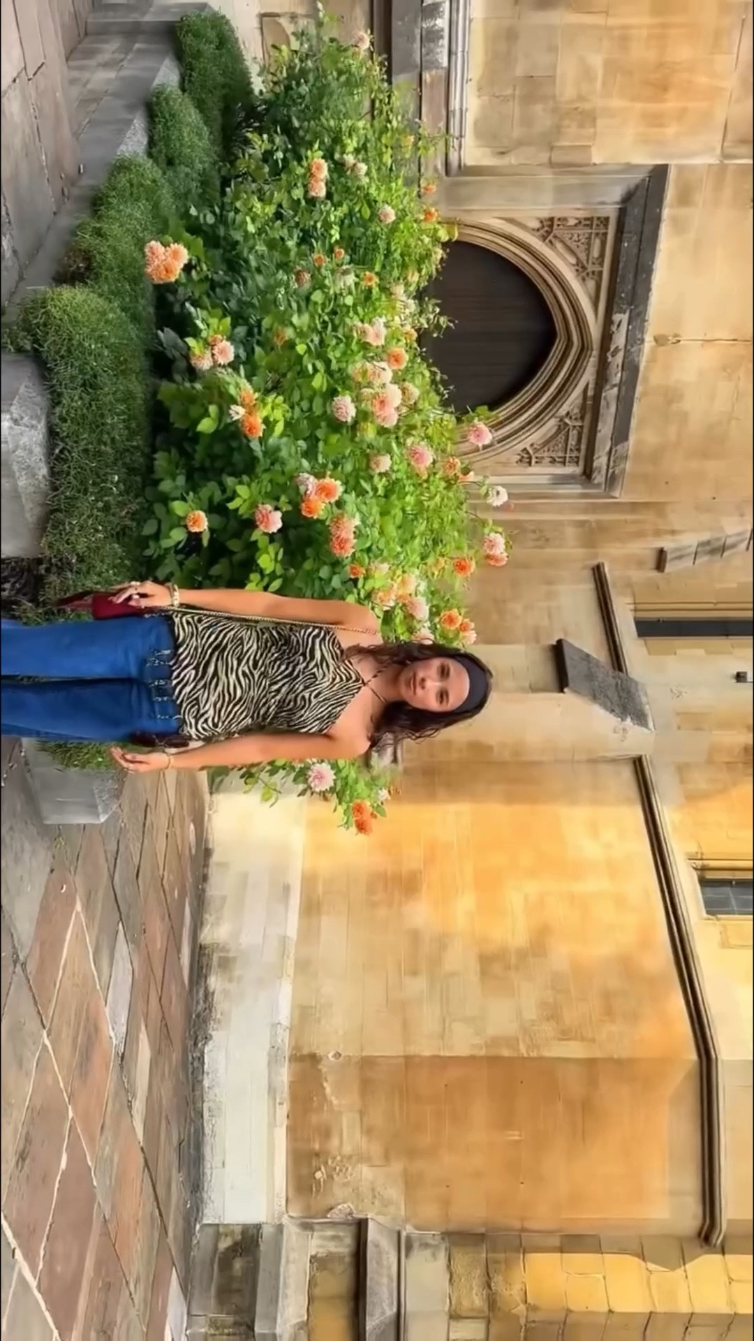 Europe looks ✨🤭

My travel outfit pieces that made it out of my playbook for easy packing and styling ⬇️ 

👛 Statement versatile crossbody purse that goes with everything 
✨ Light layers: Jean jackets x ponchos (so in right now!!) 🤭
💐 Neutral bottoms to outfit repeat: blue jeans, black mini skirts & white maxi skirt 
⭐️ Scarves for headwear and to style into tops 

#travel #vacationoutfit #outfitinspo #styling #styleınspo