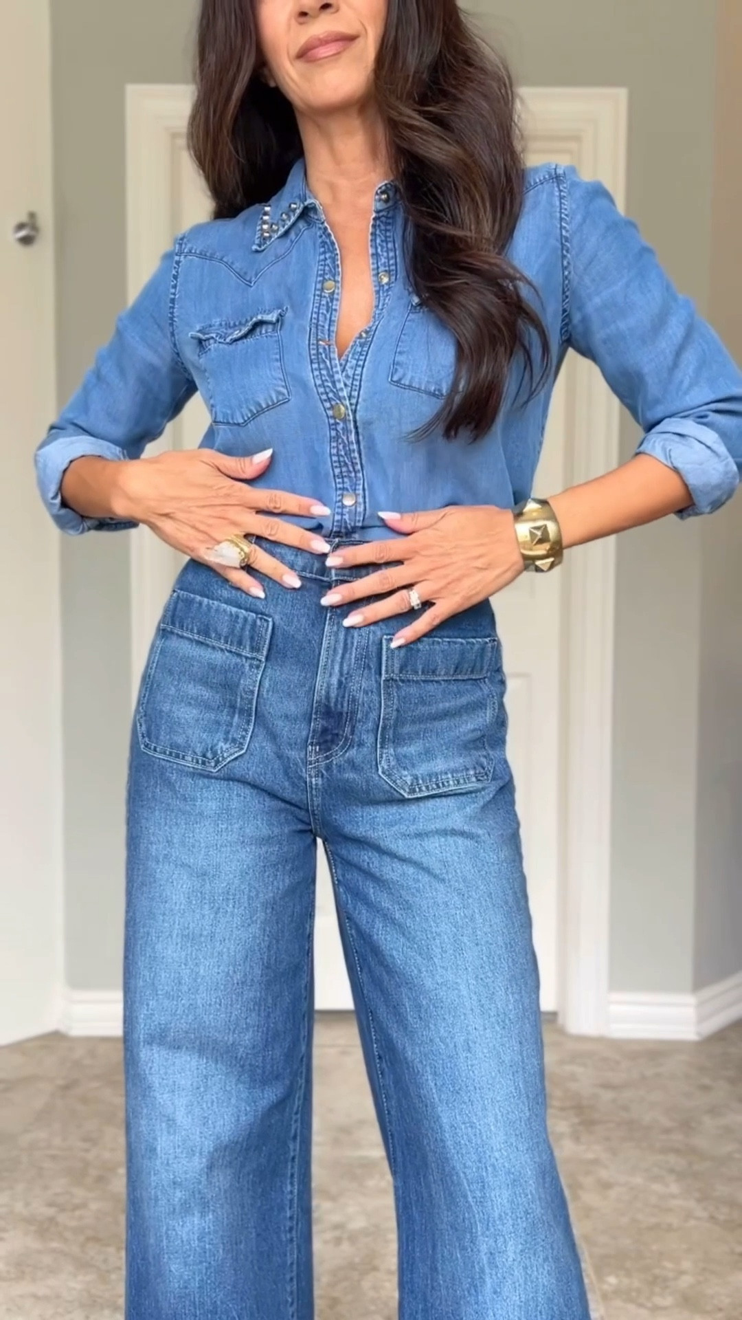 Denim on denim is always a YES!! These jeans are so amazing…cut like a good pant, comfy, snug on top and back, wide leg and so sharp looking.🙌🙌
Chain necklaces from my brand @MayaFasthoff 



Spring outfits 2026 / work outfits / date night outfits


#LTKOver40