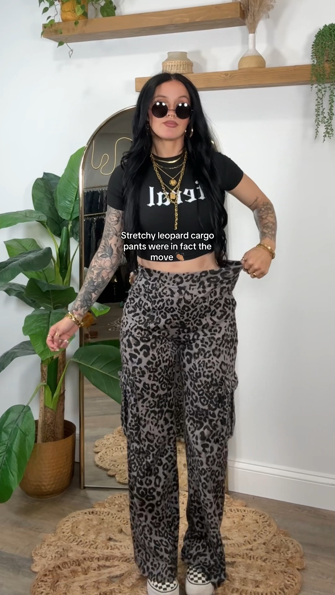 These run big so size down! I’m 5’3 & 133 in a small ♥️