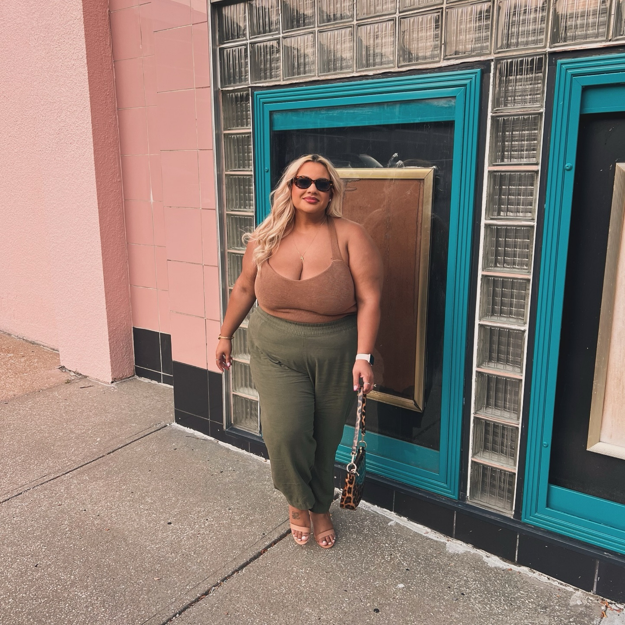 Out here living life ☺️⁣
⁣⁣⁣⁣⁣⁣⁣⁣⁣⁣⁣⁣⁣⁣⁣⁣⁣⁣⁣⁣⁣
⁣⁣⁣⁣⁣⁣⁣⁣⁣⁣⁣⁣⁣⁣⁣⁣⁣⁣⁣⁣⁣
⁣⁣⁣⁣⁣⁣⁣⁣⁣⁣⁣⁣⁣⁣⁣⁣⁣⁣⁣⁣⁣
⁣⁣⁣⁣⁣⁣⁣⁣⁣⁣⁣⁣⁣⁣⁣⁣⁣⁣⁣⁣⁣
⁣⁣⁣⁣⁣⁣⁣⁣⁣⁣⁣⁣⁣⁣⁣⁣⁣⁣⁣⁣⁣
#fashion #fashionstyle #fashioninspo #ootd #outfitideas #plussizestyle #midsizestyle #amazon #amazonfinds #amazonfashion #amazoninfluencerprogram #oldnavy #oldnavystyle #abercrombie #casualstyle #contentcreator #kansascity