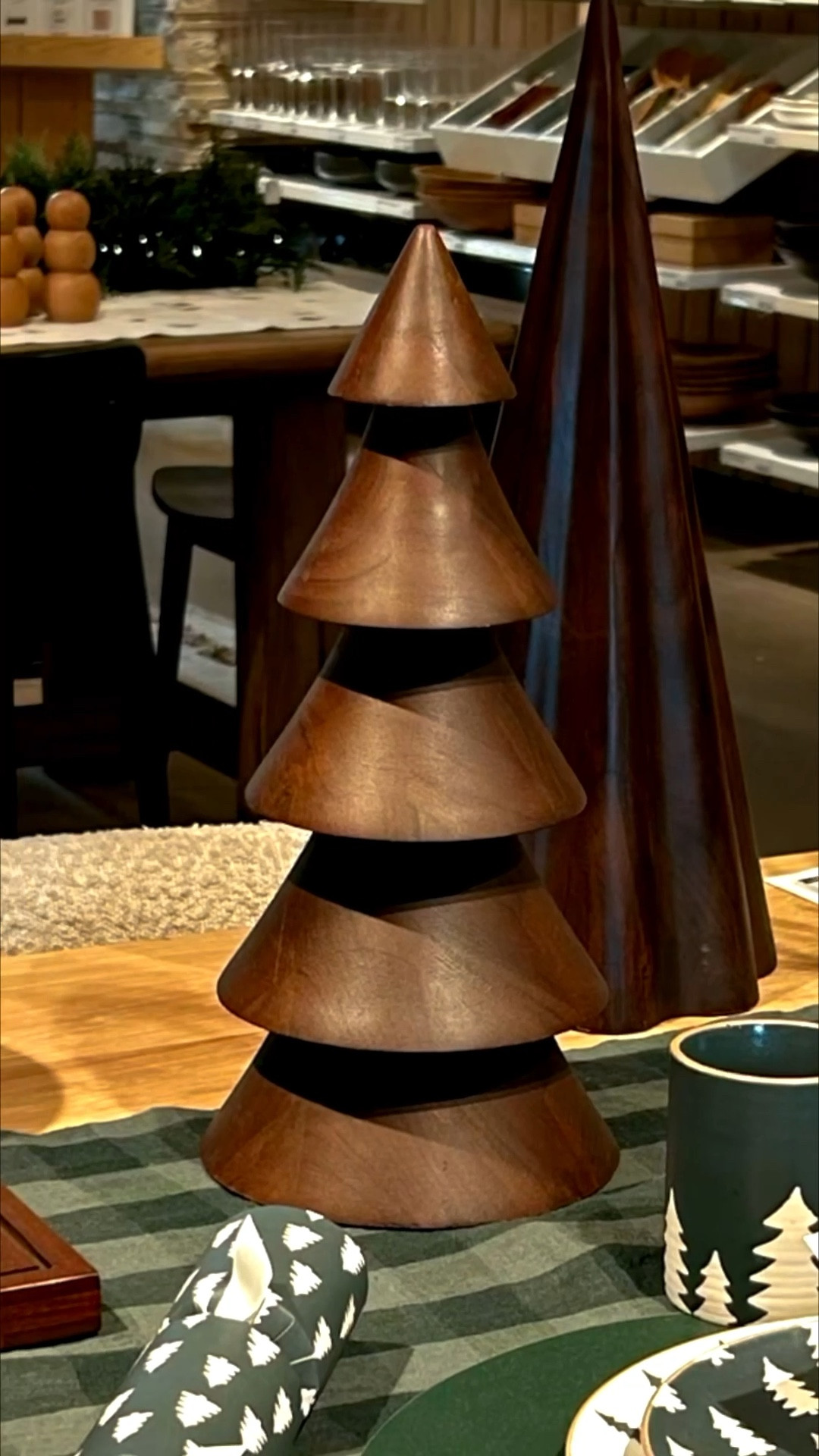 Christmas at Crate & Barrel 2025

#LTKHome #LTKStyleTip #LTKSeasonal