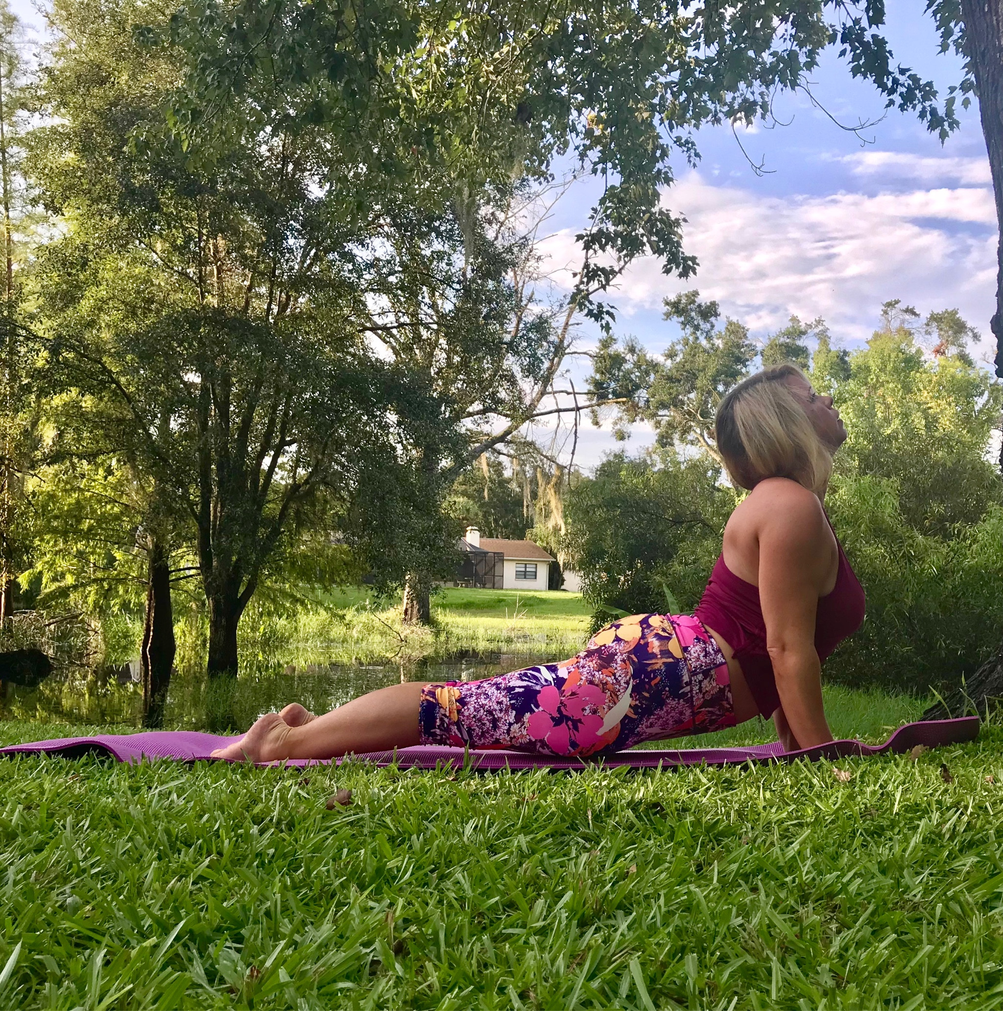 I love a fun flexible, long lasting yoga pant to do some yoga in my yard.

#LTKstyletip #LTKcurves #LTKunder100
