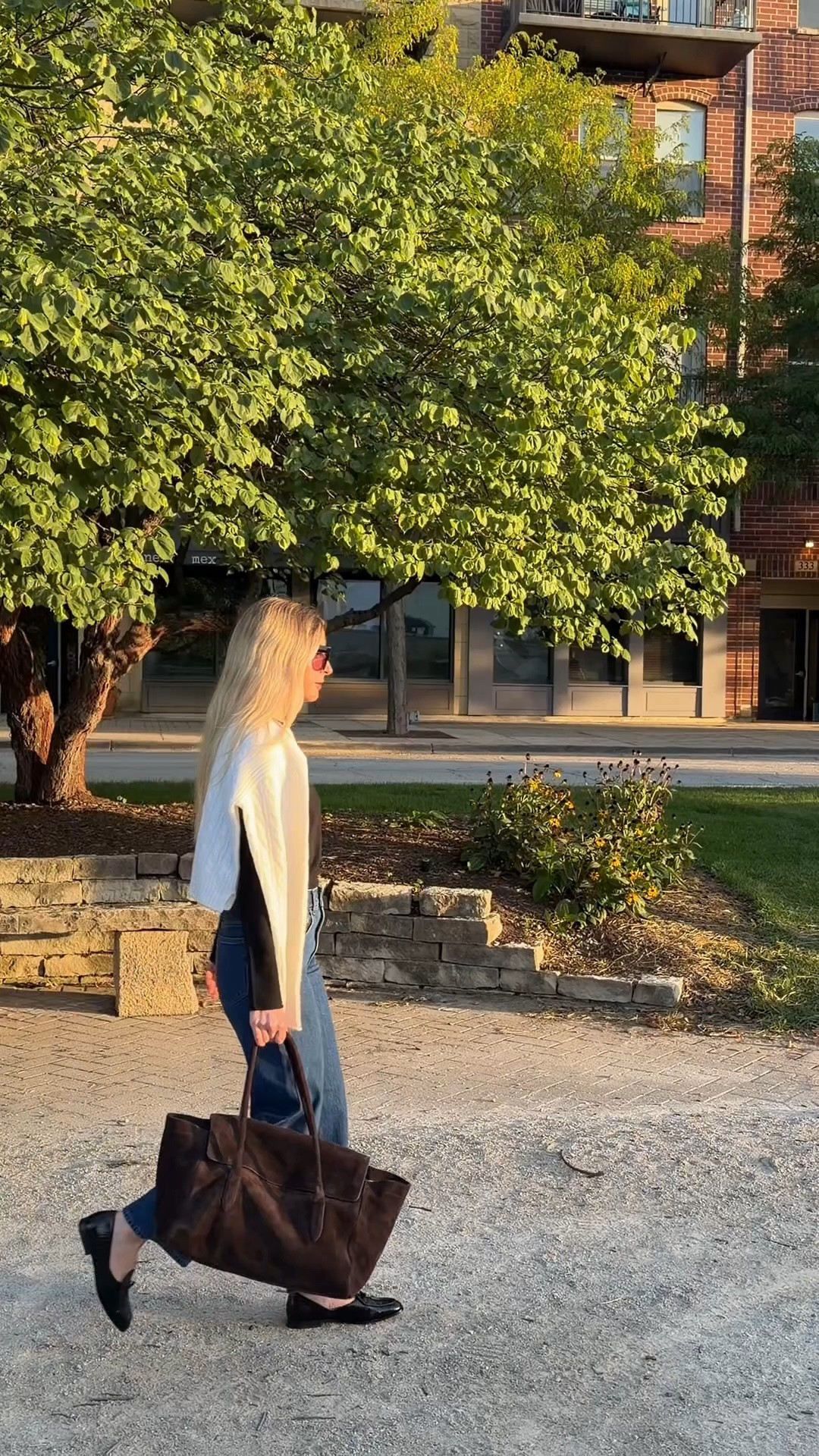 No one does sweater weather like @jcrew #ad #injcrew

Fall outfit, fall outfits, tiny rollneck, tiny roll neck, rollneck sweater, roll neck sweater, fall trends, fall fashion, chunky sweaters, cashmere, cashmere sweaters, fall outfit 2026,
fall outfits 2026

#LTKdayinmylife #LTKgrwm #LTKootd