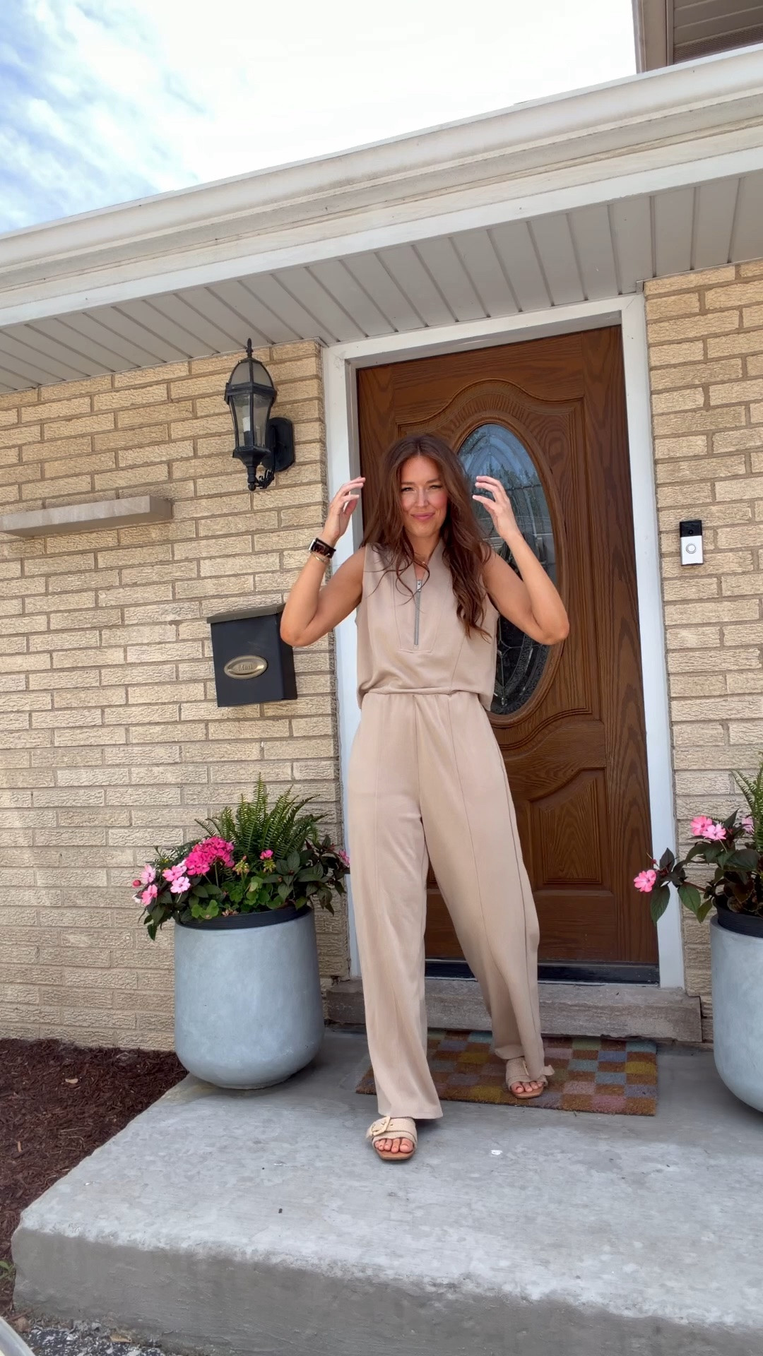 Wearing size M 

Summer romper / one piece / work outfit / summer outfit

#LTKootd #LTKWorkwear #LTKgrwm