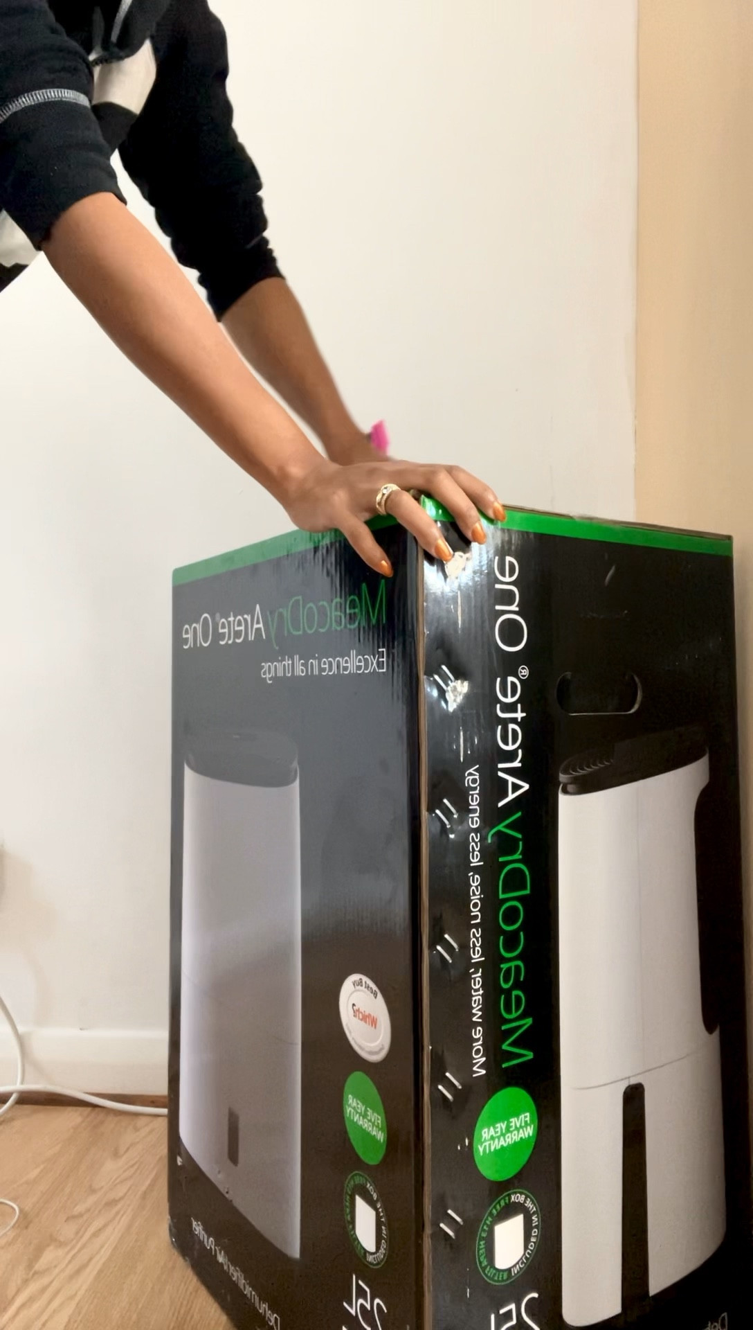 Unboxing Meaco arete dehumidifier & air purifier 25L

#LTKhome #LTKSeasonal #LTKVideo